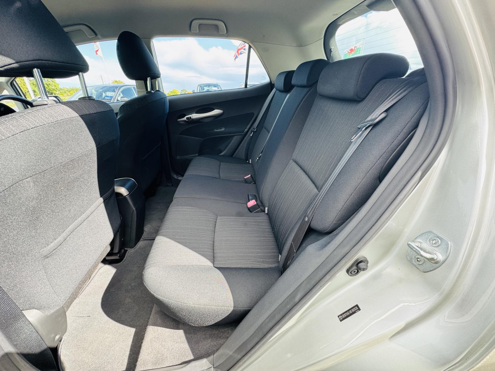 Toyota Auris 1.6 TR Hatchback 5dr Petrol Multimode (161 g/km, 124 bhp)