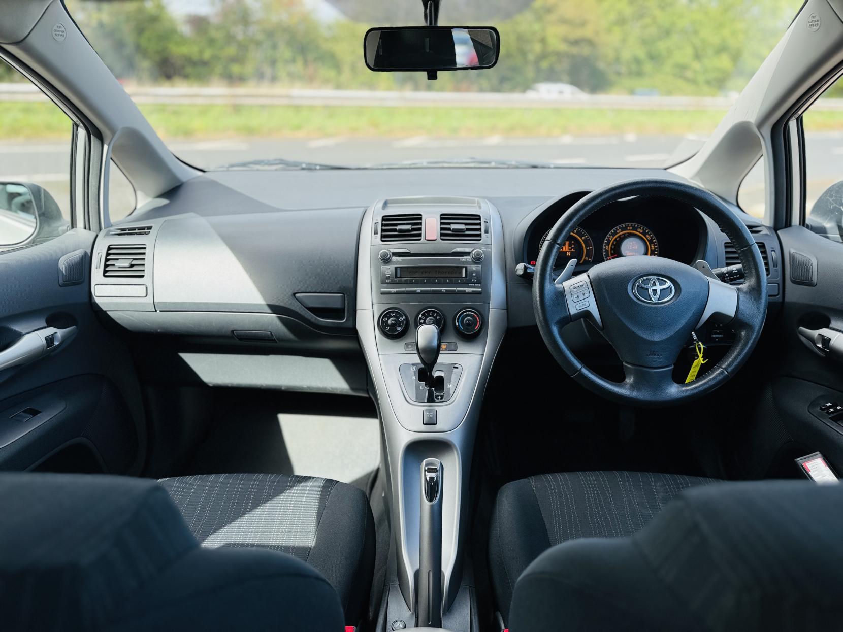 Toyota Auris 1.6 TR Hatchback 5dr Petrol Multimode (161 g/km, 124 bhp)