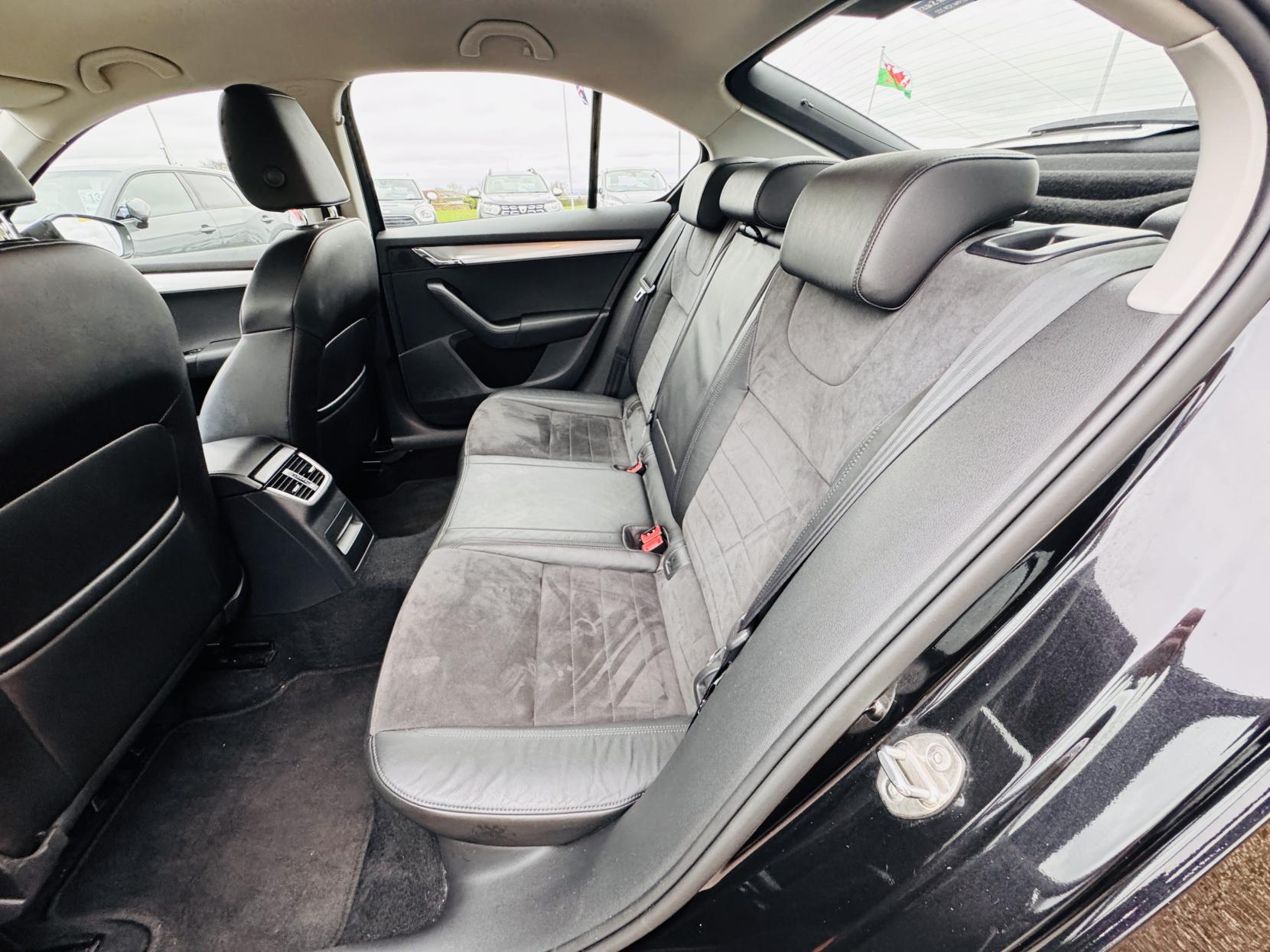 Skoda Octavia 1.4 TSI SE L Hatchback 5dr Petrol Manual Euro 6 (s/s) (150 ps)