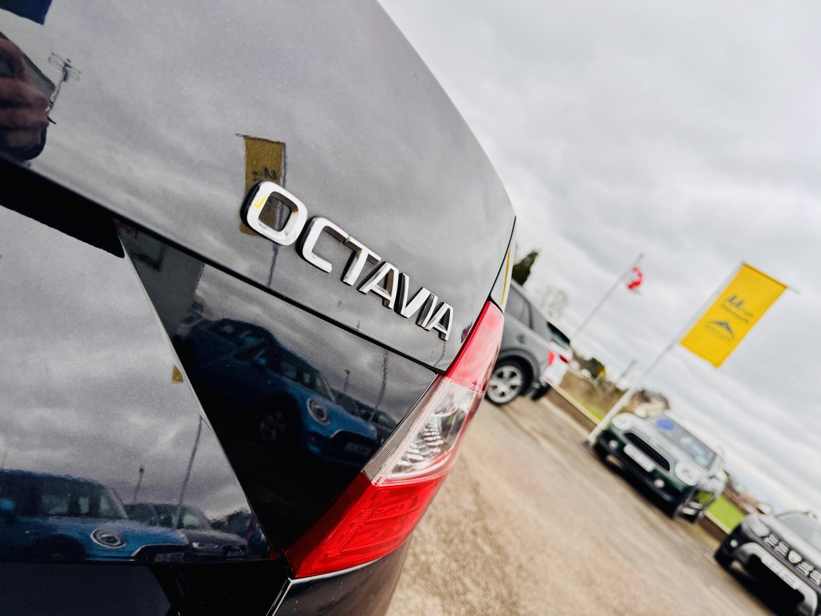 Skoda Octavia 1.4 TSI SE L Hatchback 5dr Petrol Manual Euro 6 (s/s) (150 ps)