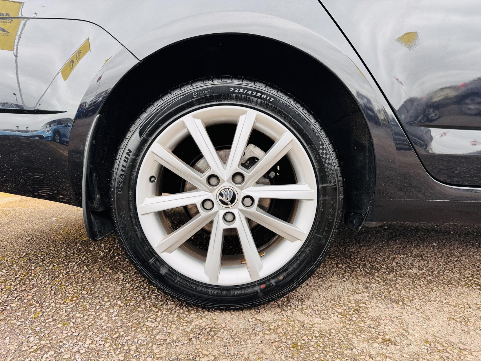 Skoda Octavia 1.4 TSI SE L Hatchback 5dr Petrol Manual Euro 6 (s/s) (150 ps)