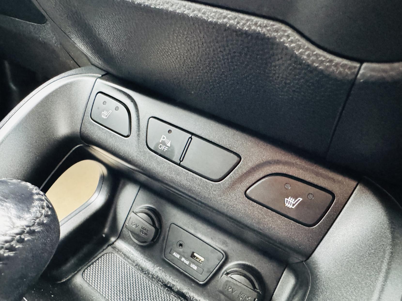 Hyundai ix35 2.0 CRDi SE SUV 5dr Diesel Auto 4WD Euro 5 (Nav) (134 bhp)