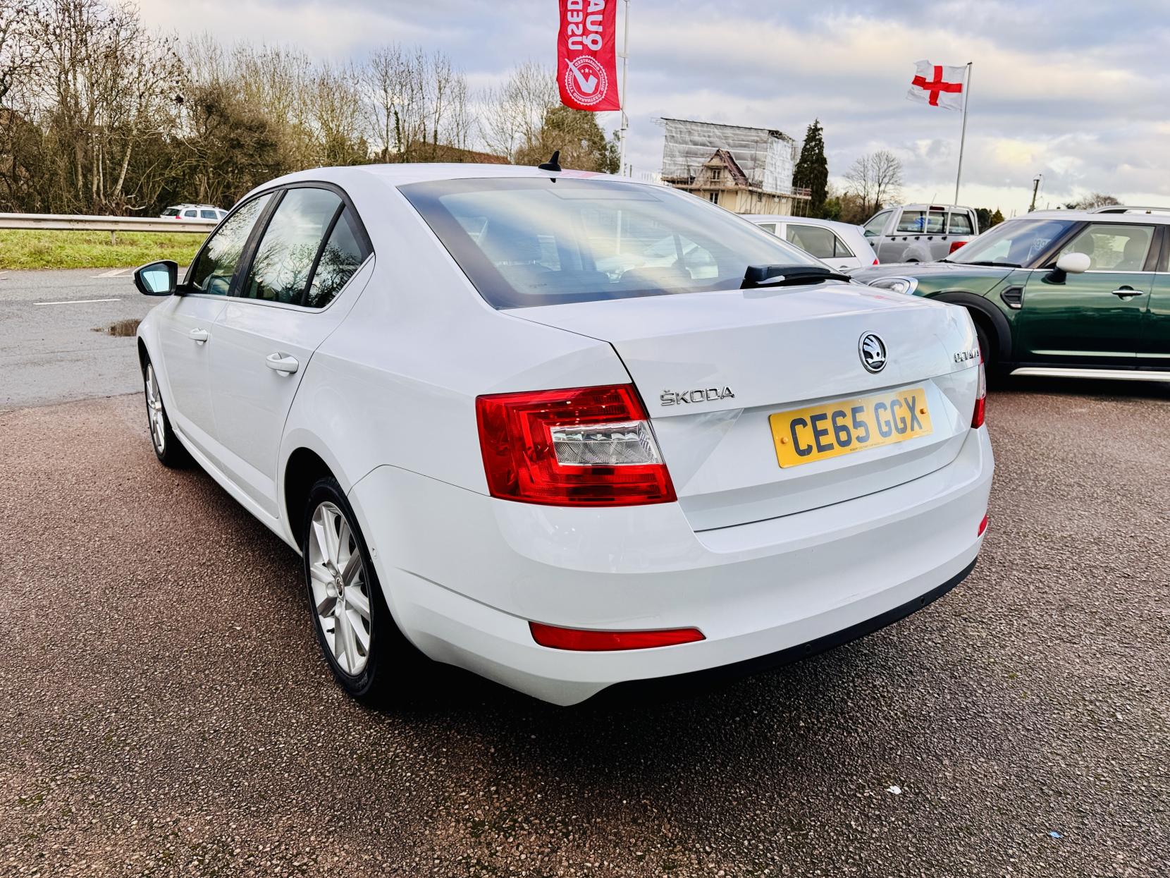 Skoda Octavia 1.6 TDI SE L Hatchback 5dr Diesel Manual Euro 6 (s/s) (110 ps)