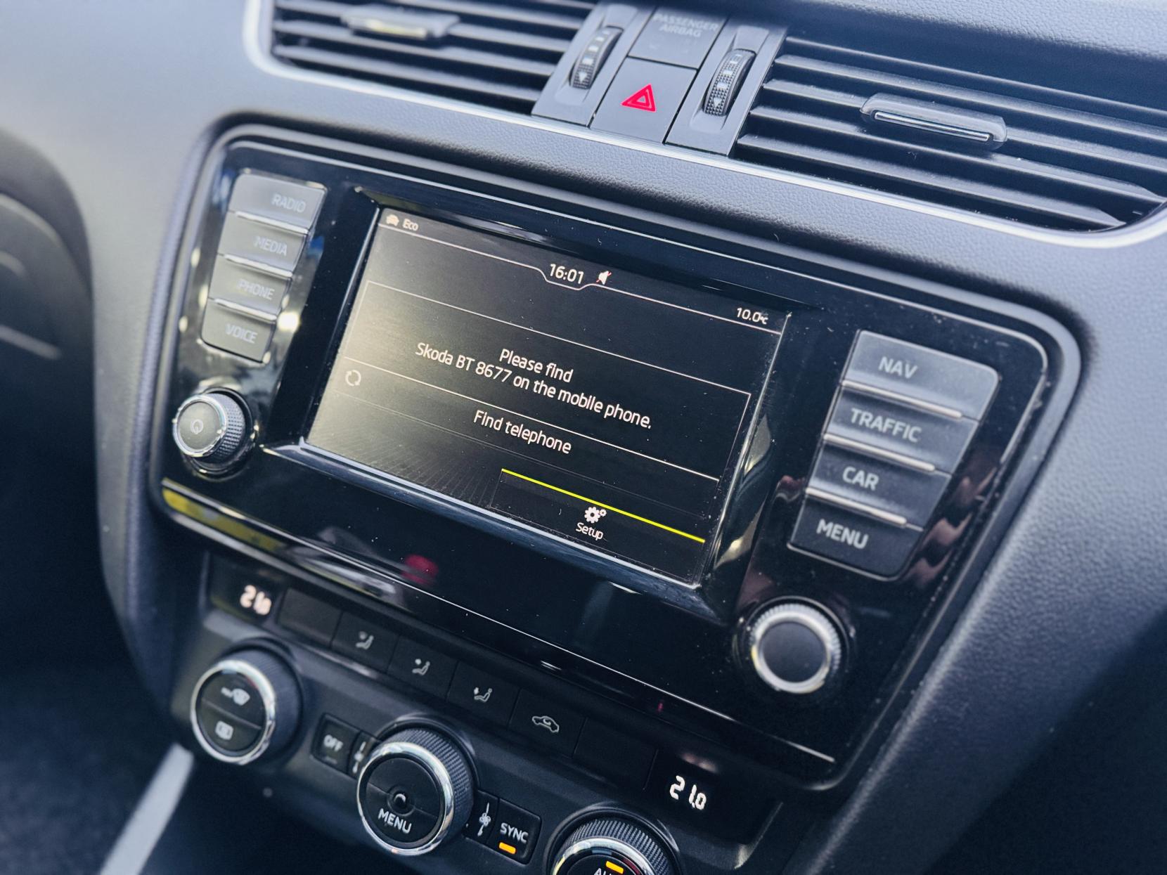 Skoda Octavia 1.6 TDI SE L Hatchback 5dr Diesel Manual Euro 6 (s/s) (110 ps)