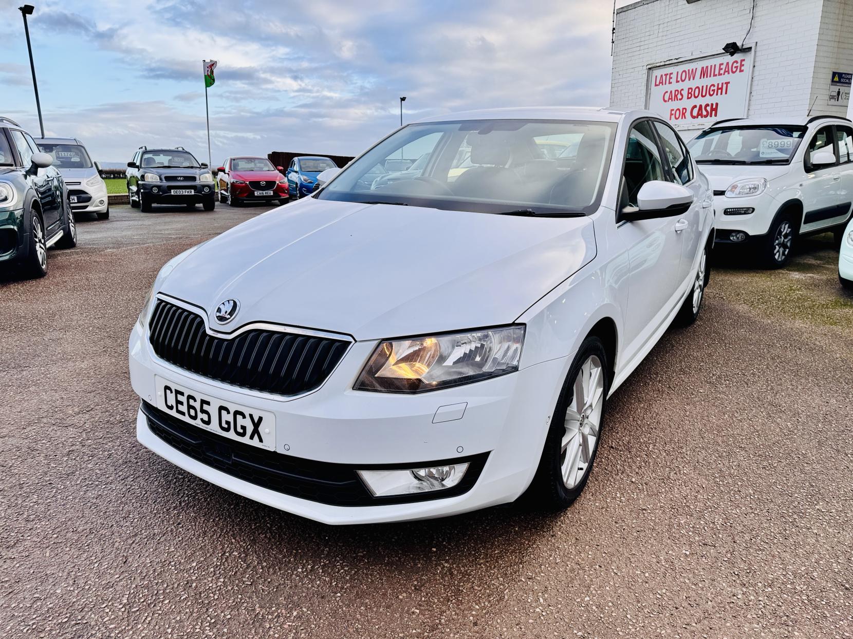 Skoda Octavia 1.6 TDI SE L Hatchback 5dr Diesel Manual Euro 6 (s/s) (110 ps)