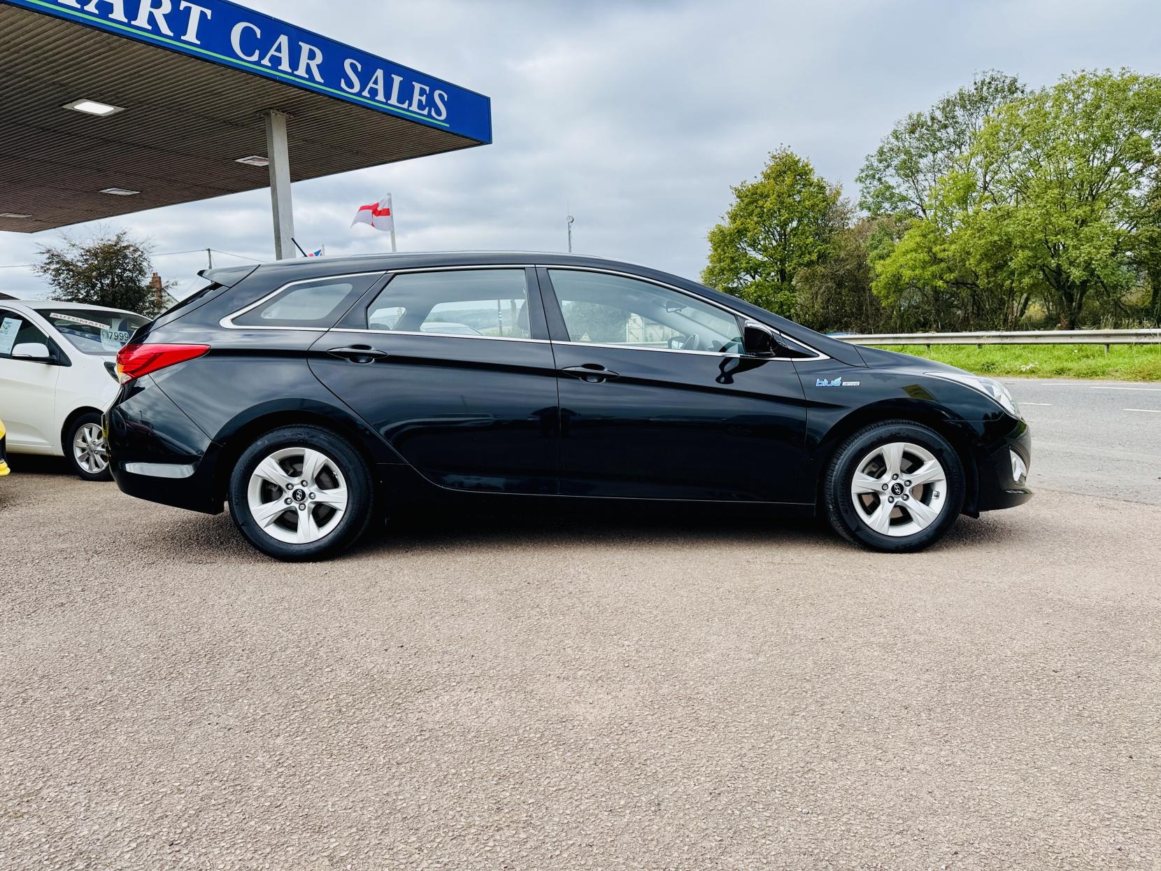 Hyundai i40 1.7 CRDi Blue Drive Active Estate 5dr Diesel Manual Euro 5 (s/s) (136 ps)