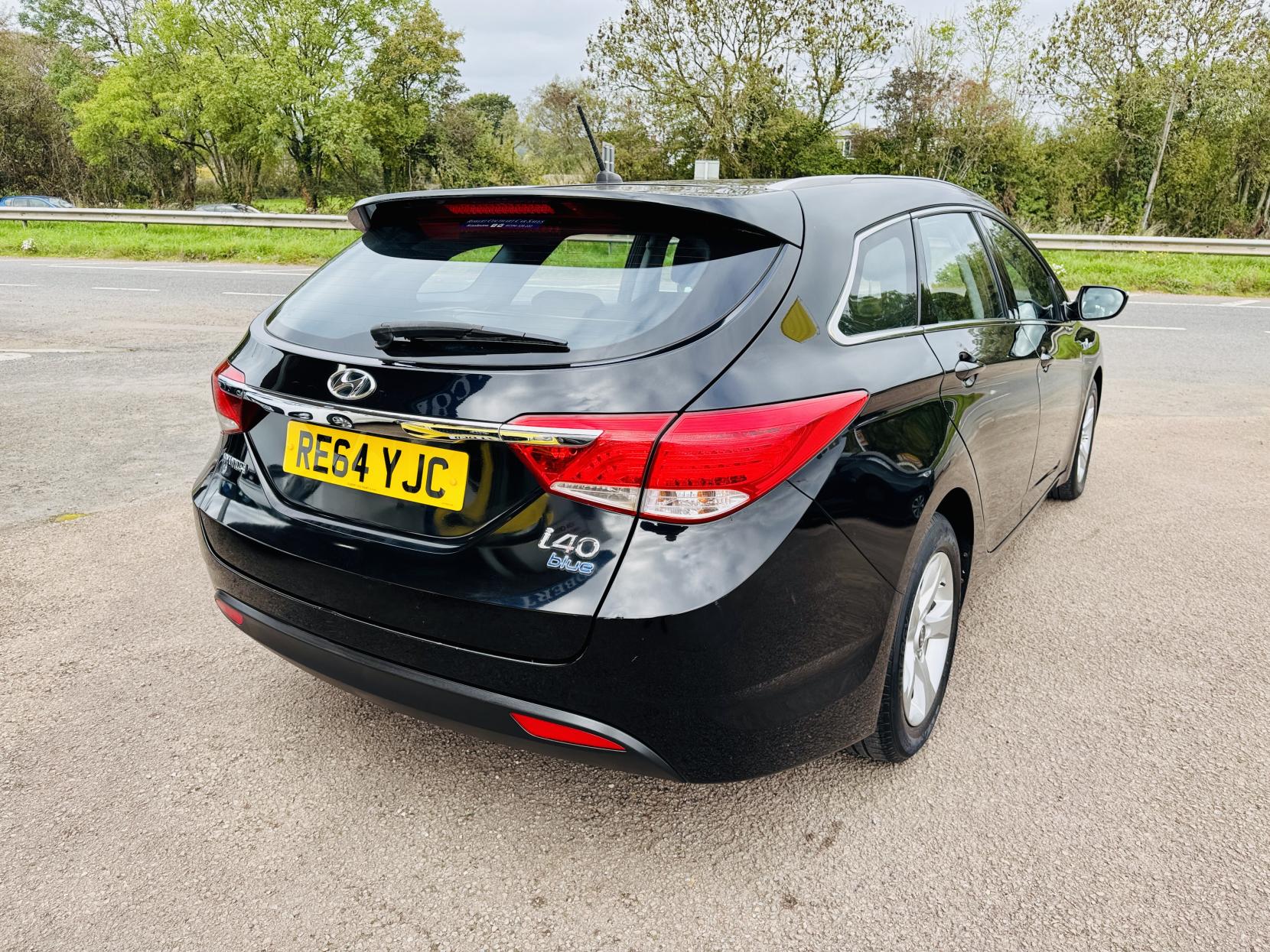Hyundai i40 1.7 CRDi Blue Drive Active Estate 5dr Diesel Manual Euro 5 (s/s) (136 ps)