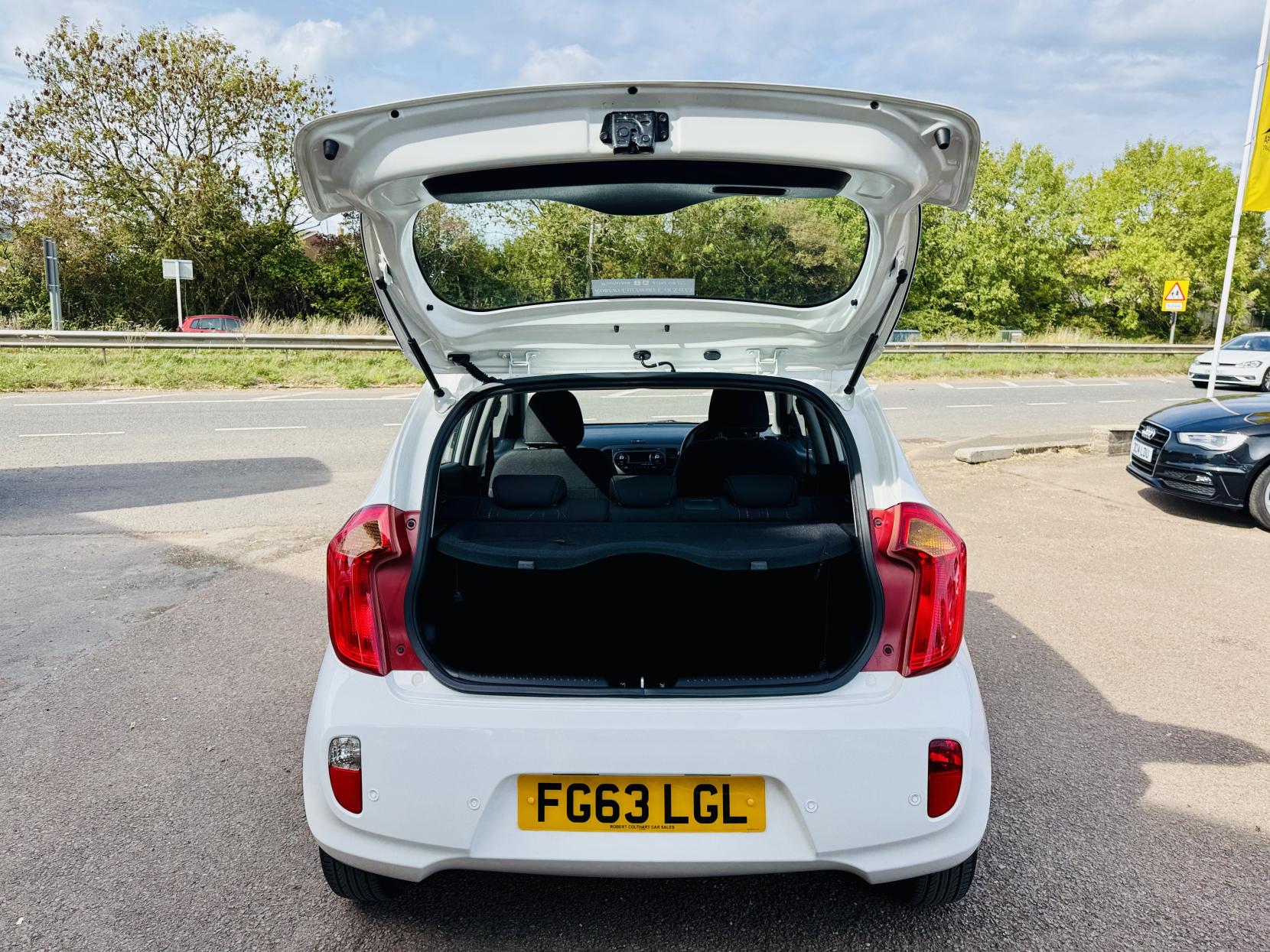 Kia Picanto 1.25 2 Hatchback 5dr Petrol Auto Euro 5 (84 bhp)