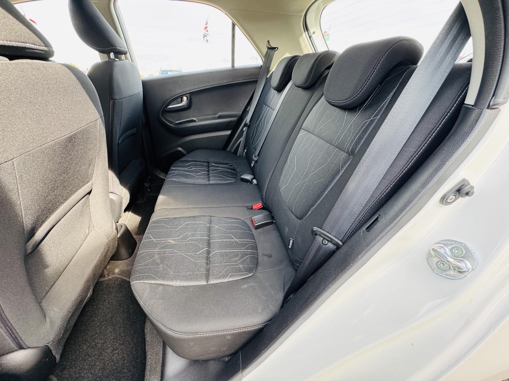 Kia Picanto 1.25 2 Hatchback 5dr Petrol Auto Euro 5 (84 bhp)