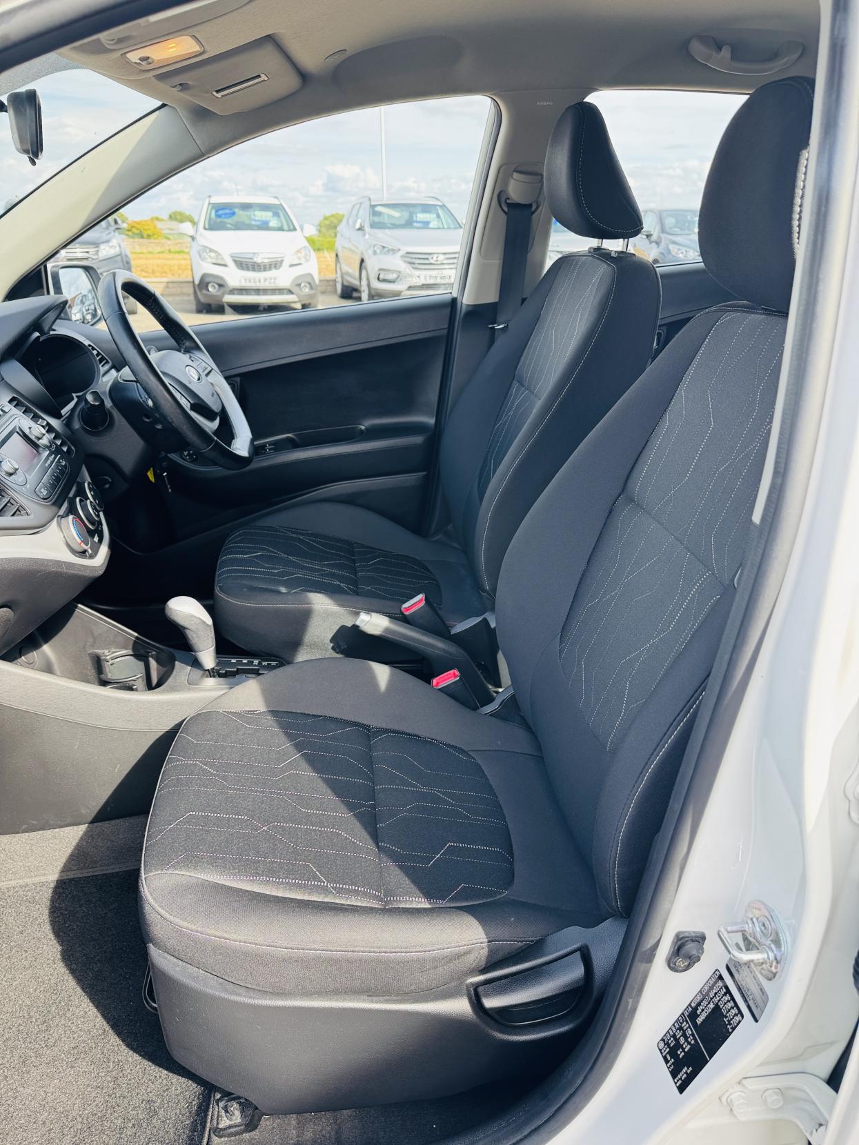 Kia Picanto 1.25 2 Hatchback 5dr Petrol Auto Euro 5 (84 bhp)