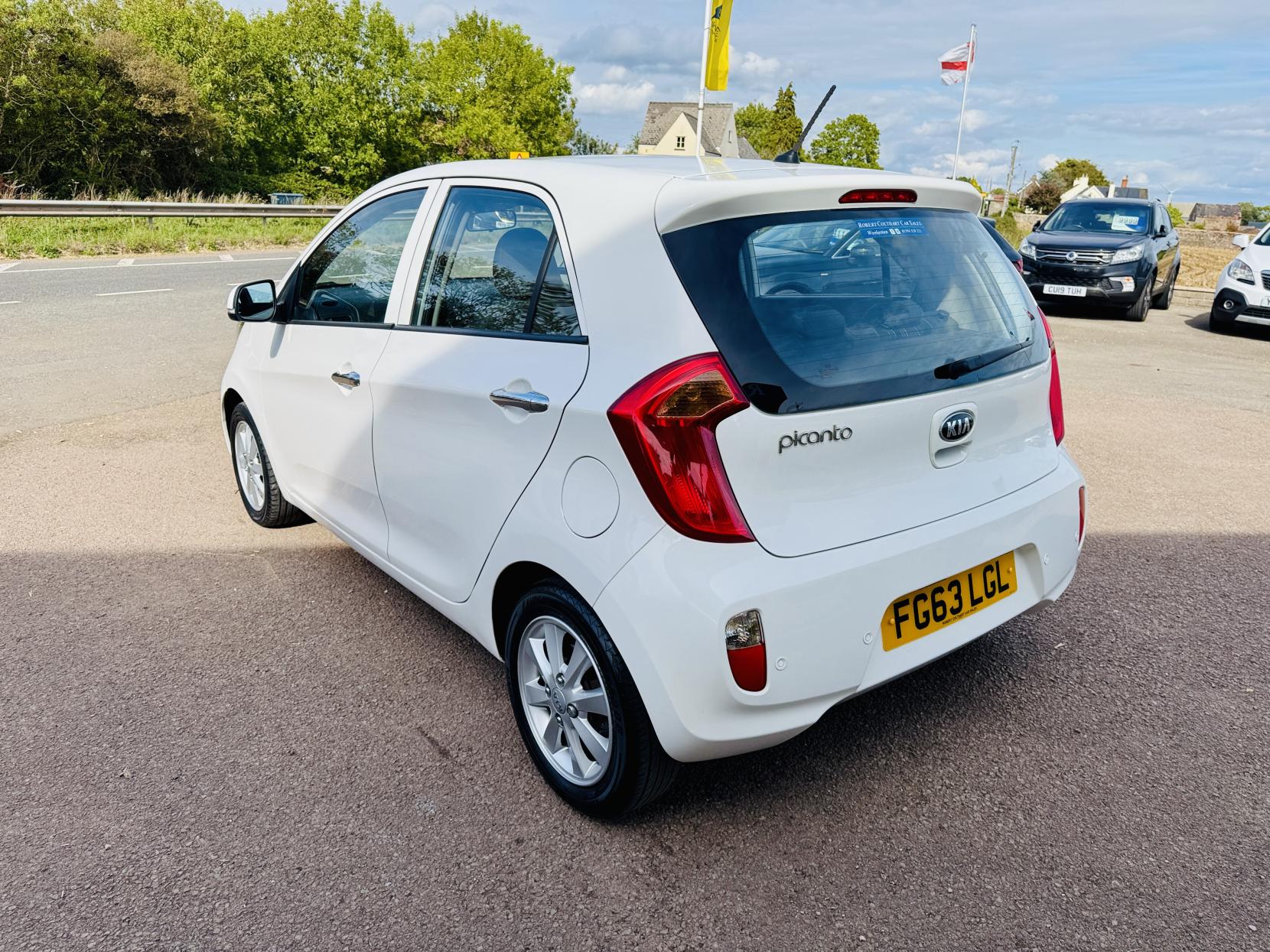 Kia Picanto 1.25 2 Hatchback 5dr Petrol Auto Euro 5 (84 bhp)