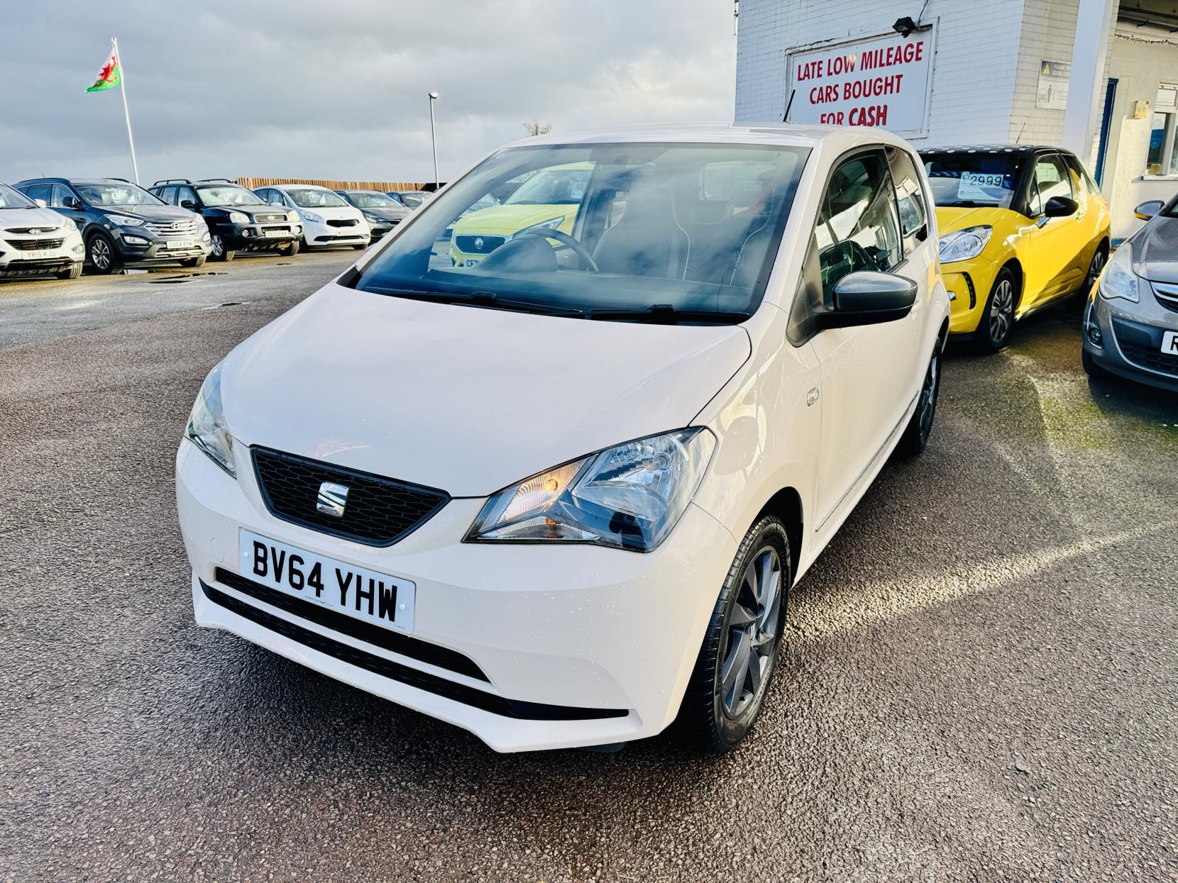 SEAT Mii 1.0 12v by MANGO Hatchback 3dr Petrol Manual Euro 5 (75 ps)