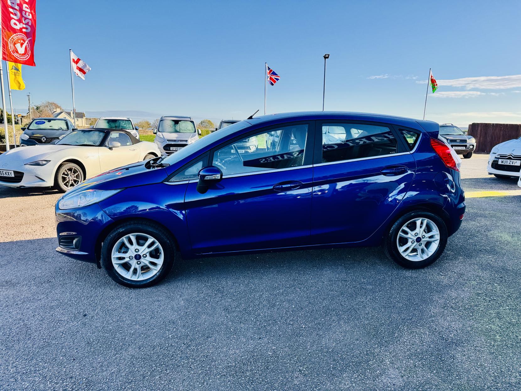 Ford Fiesta 1.25 Zetec Hatchback 5dr Petrol Manual Euro 6 (82 ps)