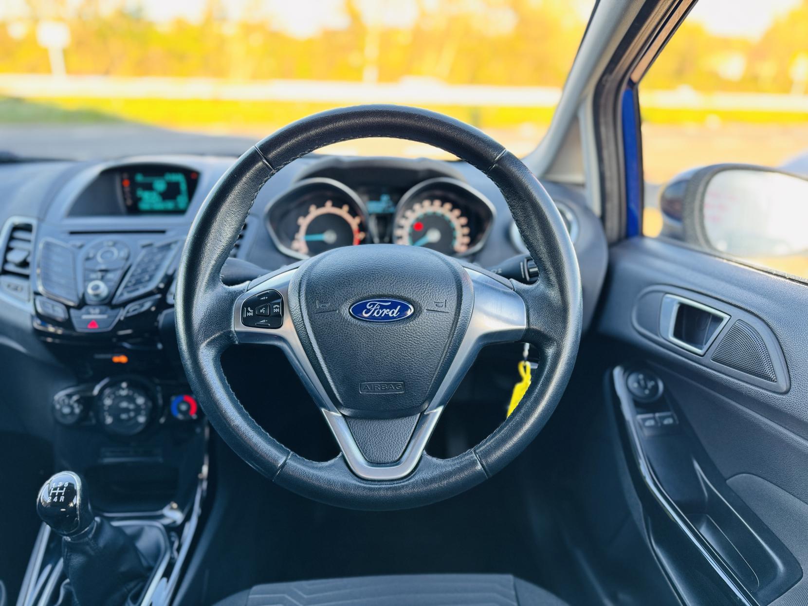 Ford Fiesta 1.25 Zetec Hatchback 5dr Petrol Manual Euro 6 (82 ps)