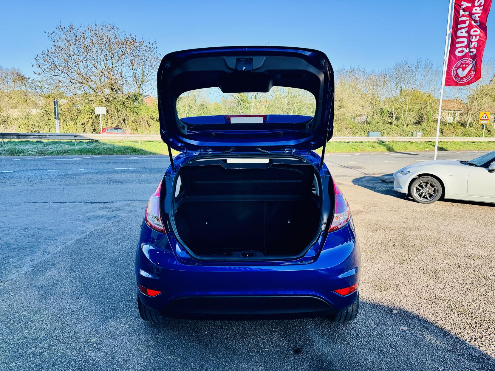 Ford Fiesta 1.25 Zetec Hatchback 5dr Petrol Manual Euro 6 (82 ps)