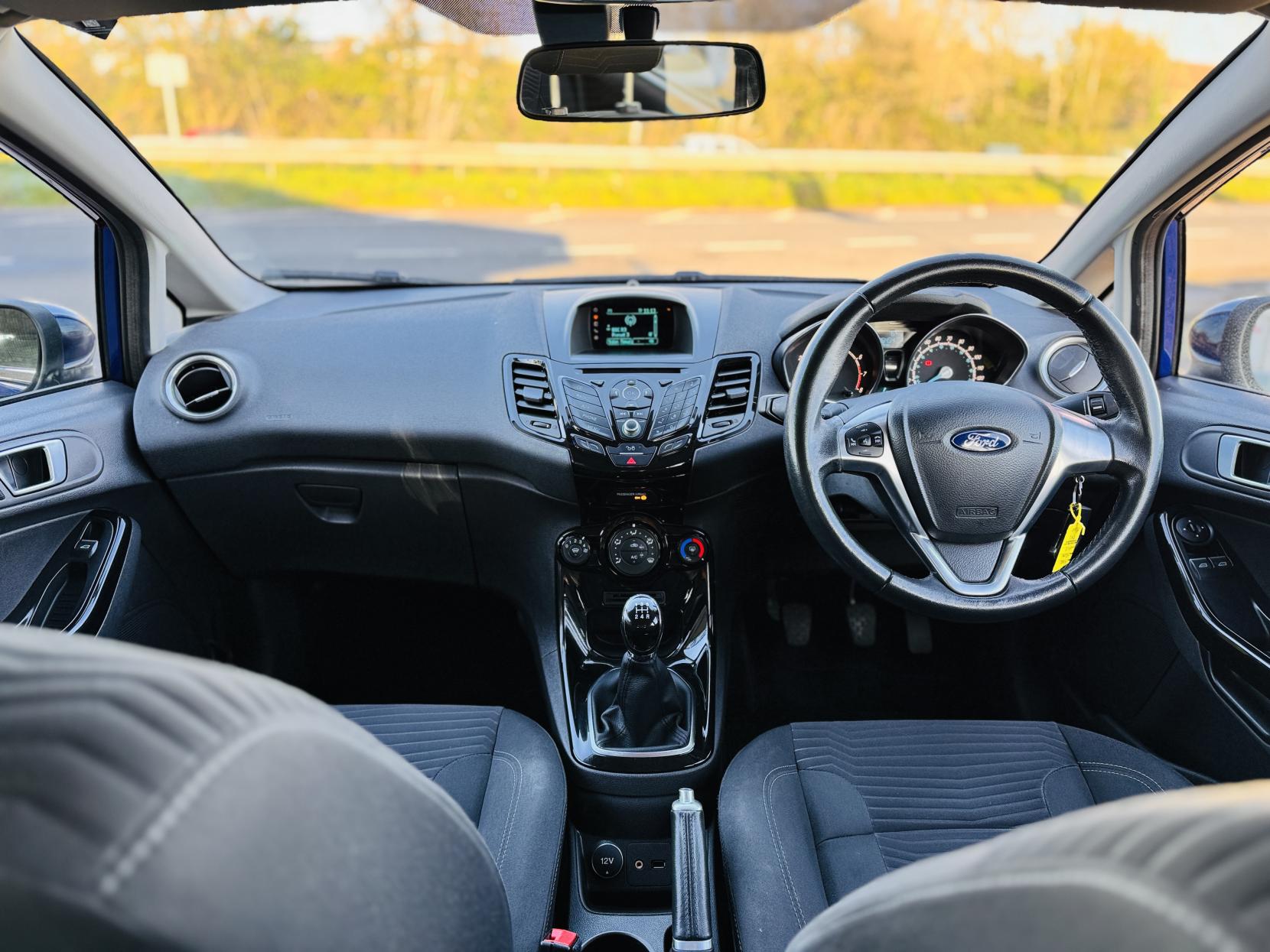 Ford Fiesta 1.25 Zetec Hatchback 5dr Petrol Manual Euro 6 (82 ps)