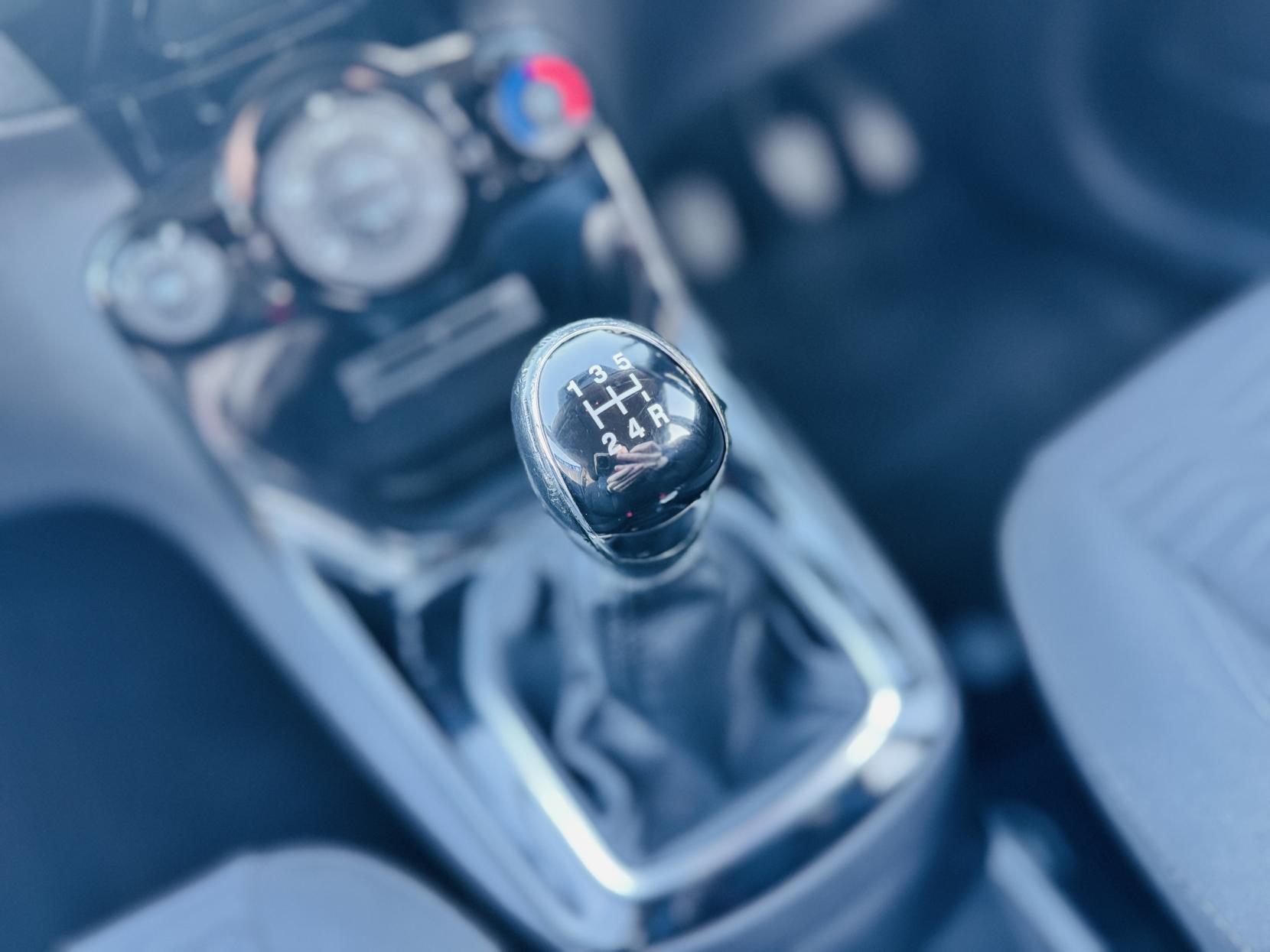 Ford Fiesta 1.25 Zetec Hatchback 5dr Petrol Manual Euro 6 (82 ps)