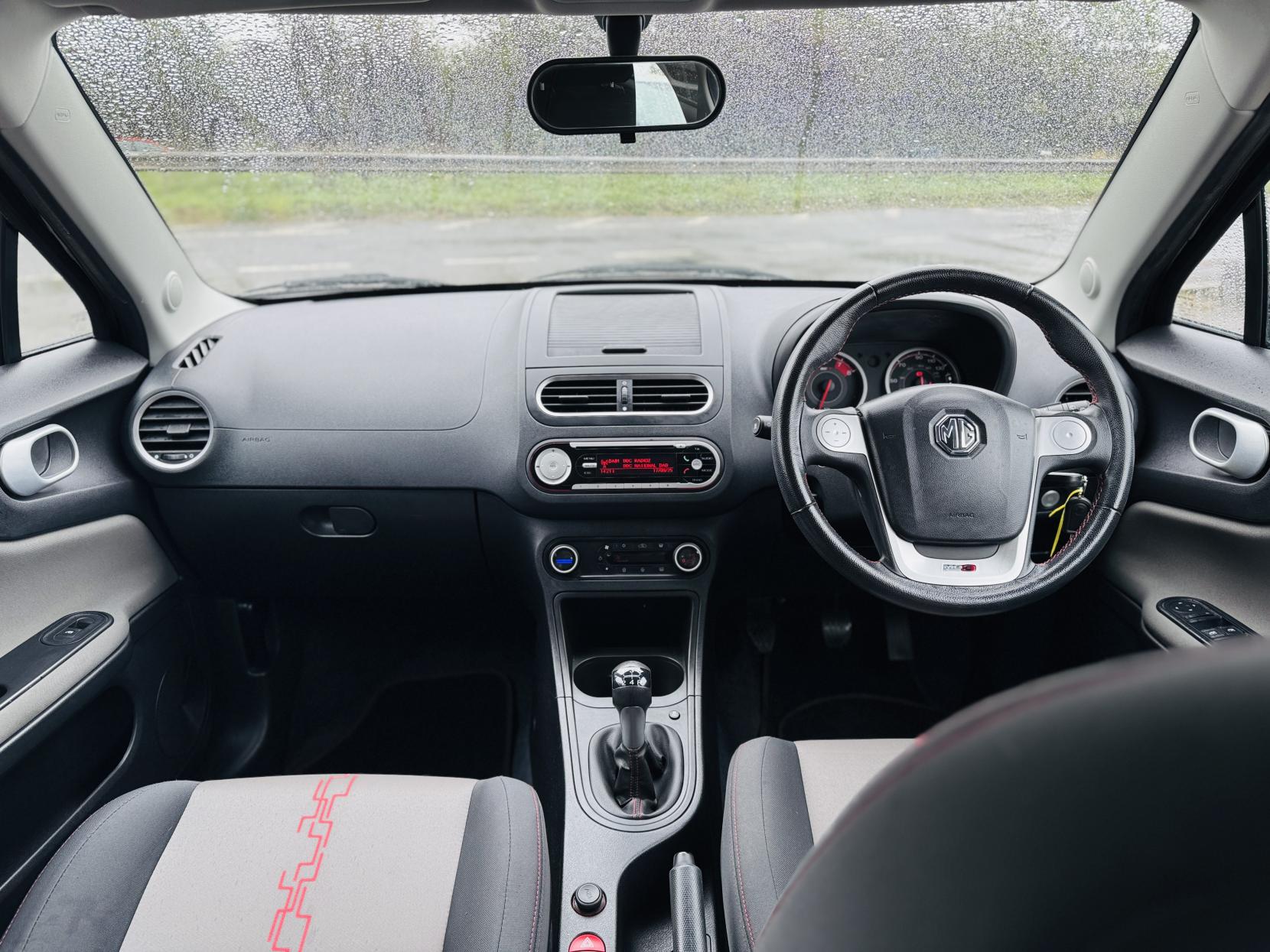 MG MG3 1.5 VTi-TECH 3Form Sport Hatchback 5dr Petrol Manual Euro 6 (s/s) (106 ps)