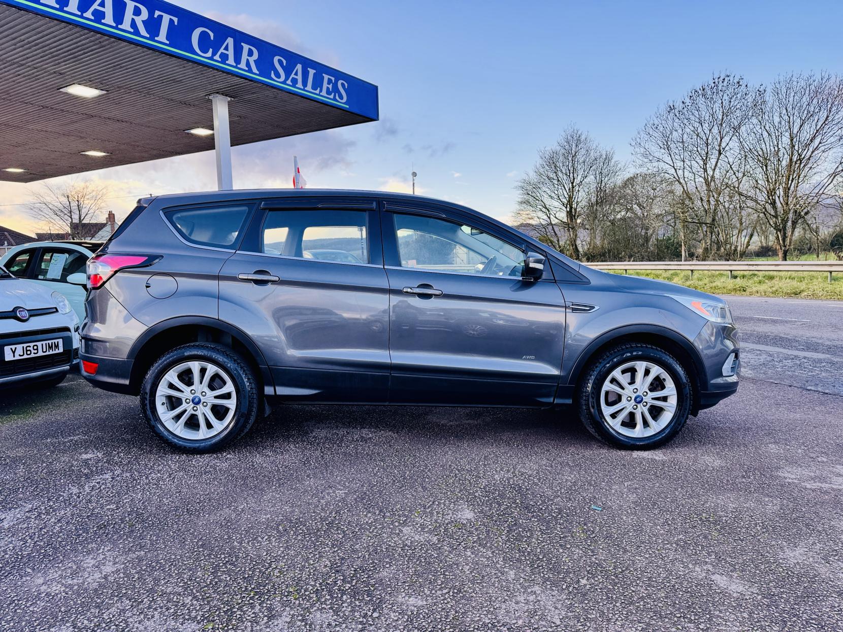 Ford Kuga 2.0 TDCi Titanium SUV 5dr Diesel Manual AWD Euro 6 (s/s) (180 ps)