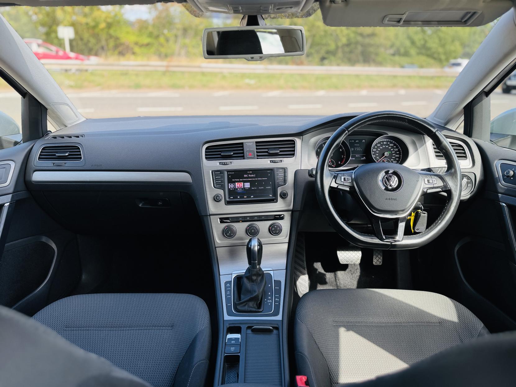 Volkswagen Golf 1.4 TSI BlueMotion Tech Match Hatchback 5dr Petrol DSG Euro 5 (s/s) (122 ps)
