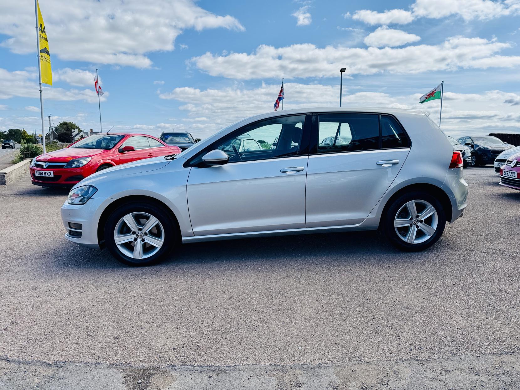 Volkswagen Golf 1.4 TSI BlueMotion Tech Match Hatchback 5dr Petrol DSG Euro 5 (s/s) (122 ps)