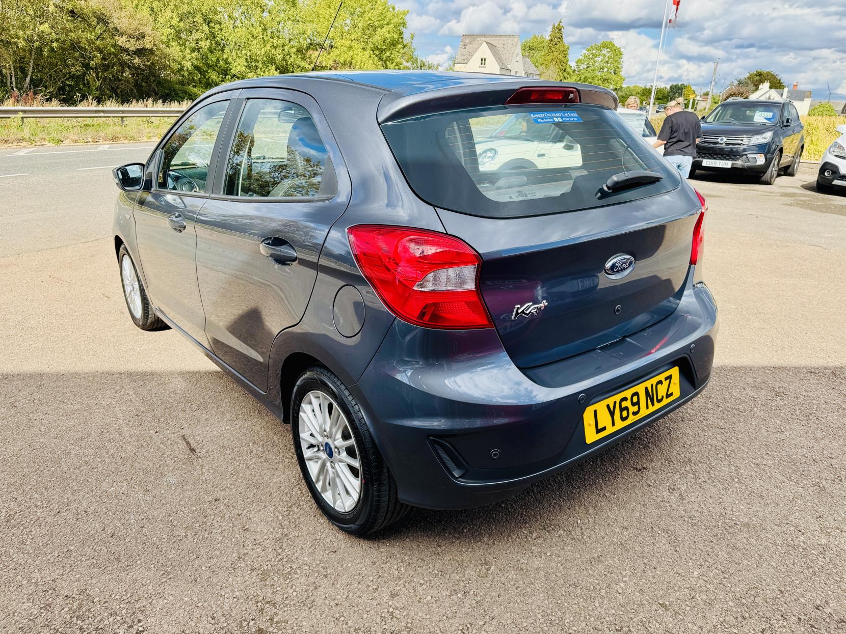 Ford Ka+ 1.2 Ti-VCT Zetec Hatchback 5dr Petrol Manual Euro 6 (s/s) (85 ps)