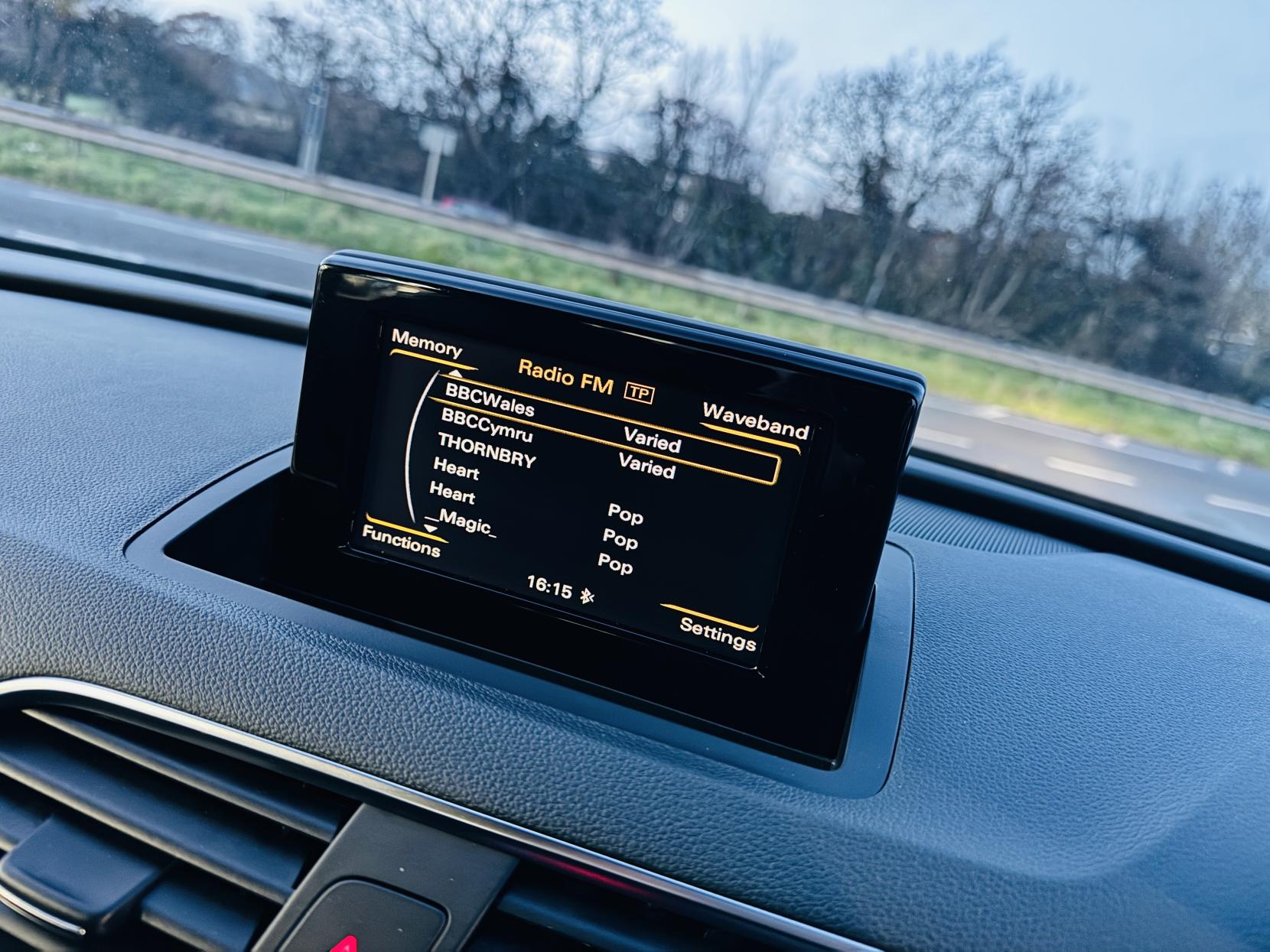 Audi Q3 2.0 TDI S line SUV 5dr Diesel Manual Euro 5 (s/s) (140 ps)