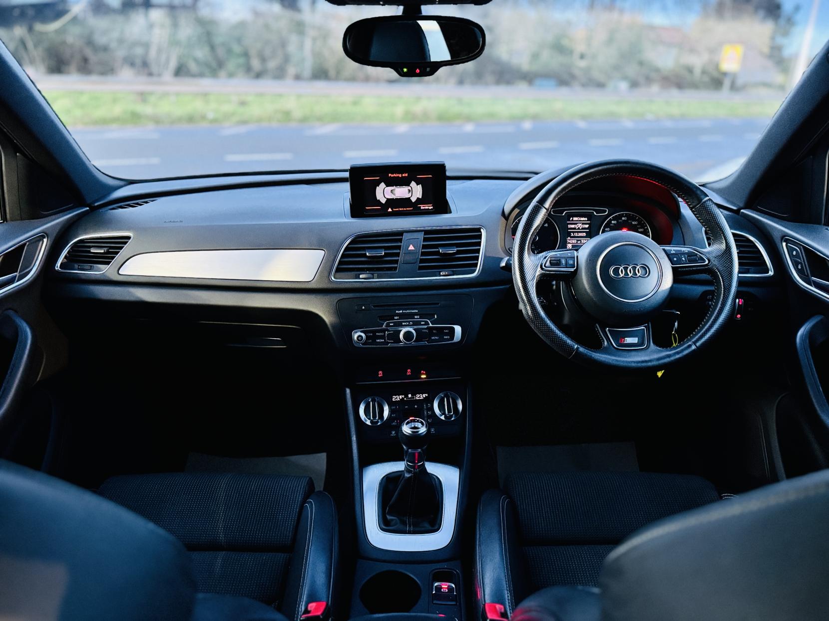 Audi Q3 2.0 TDI S line SUV 5dr Diesel Manual Euro 5 (s/s) (140 ps)