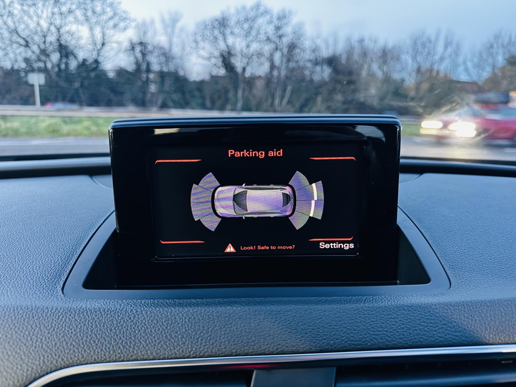 Audi Q3 2.0 TDI S line SUV 5dr Diesel Manual Euro 5 (s/s) (140 ps)