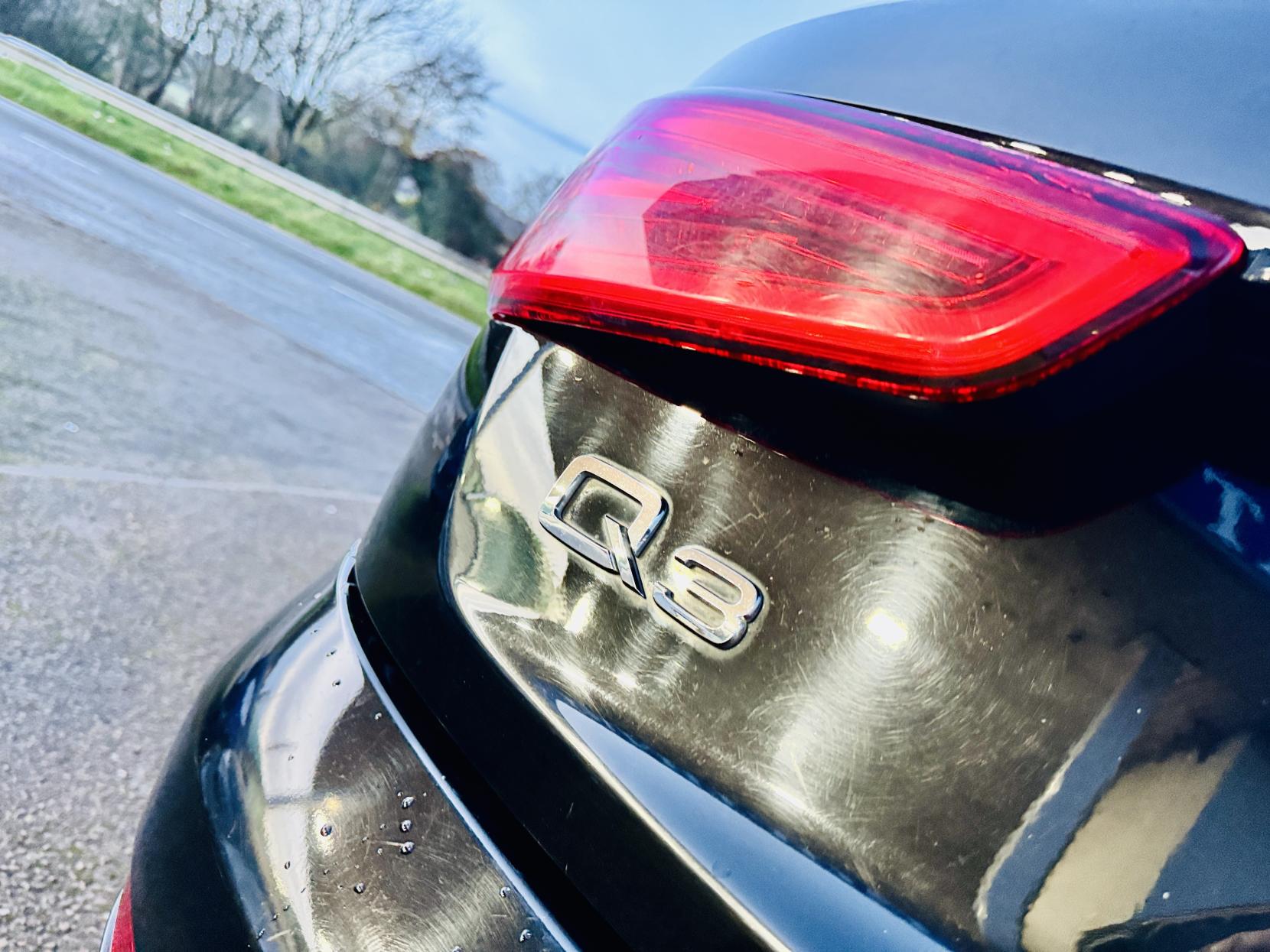 Audi Q3 2.0 TDI S line SUV 5dr Diesel Manual Euro 5 (s/s) (140 ps)