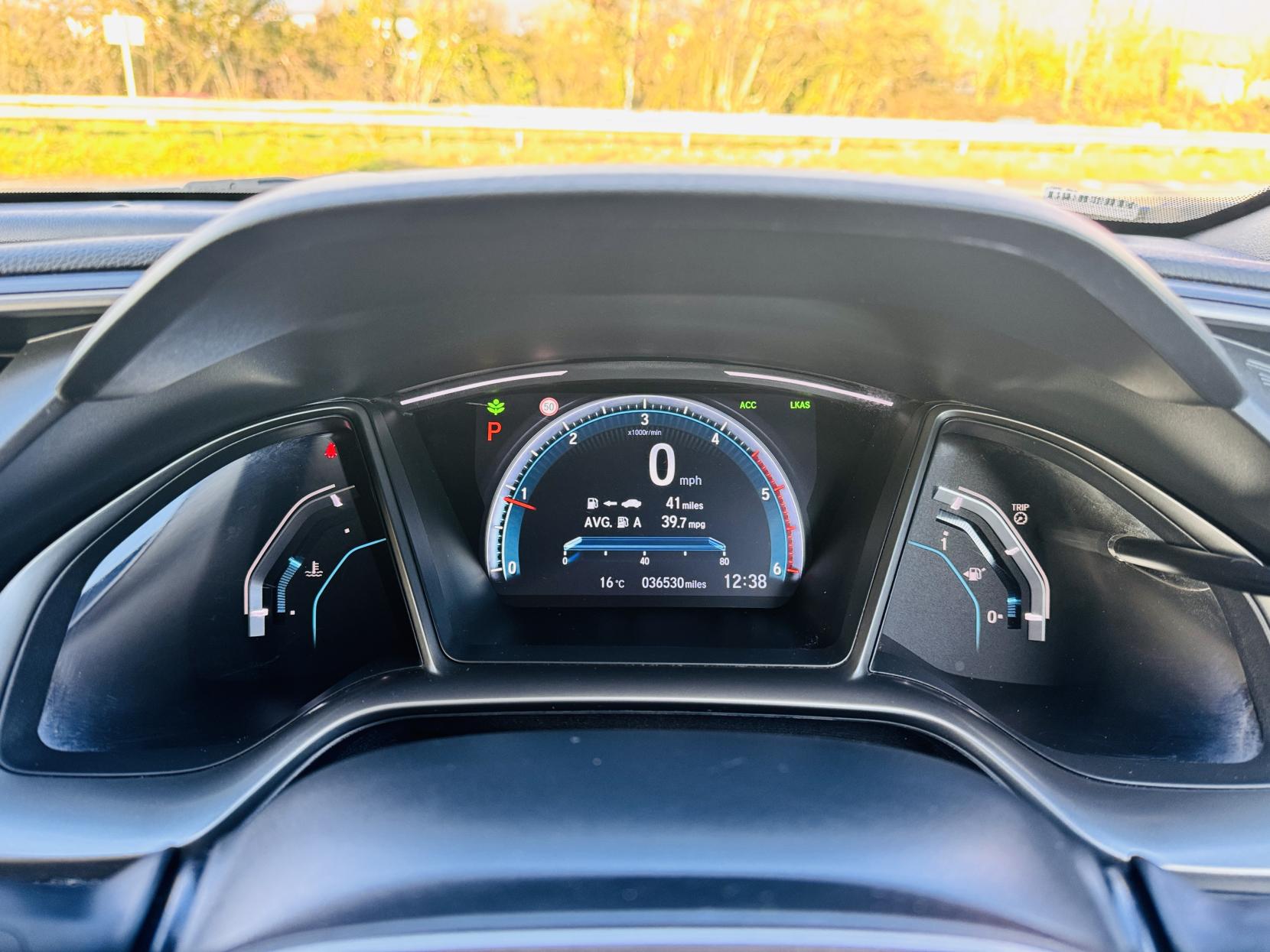 Honda Civic 1.6 i-DTEC SR Hatchback 5dr Diesel Auto Euro 6 (s/s) (120 ps)