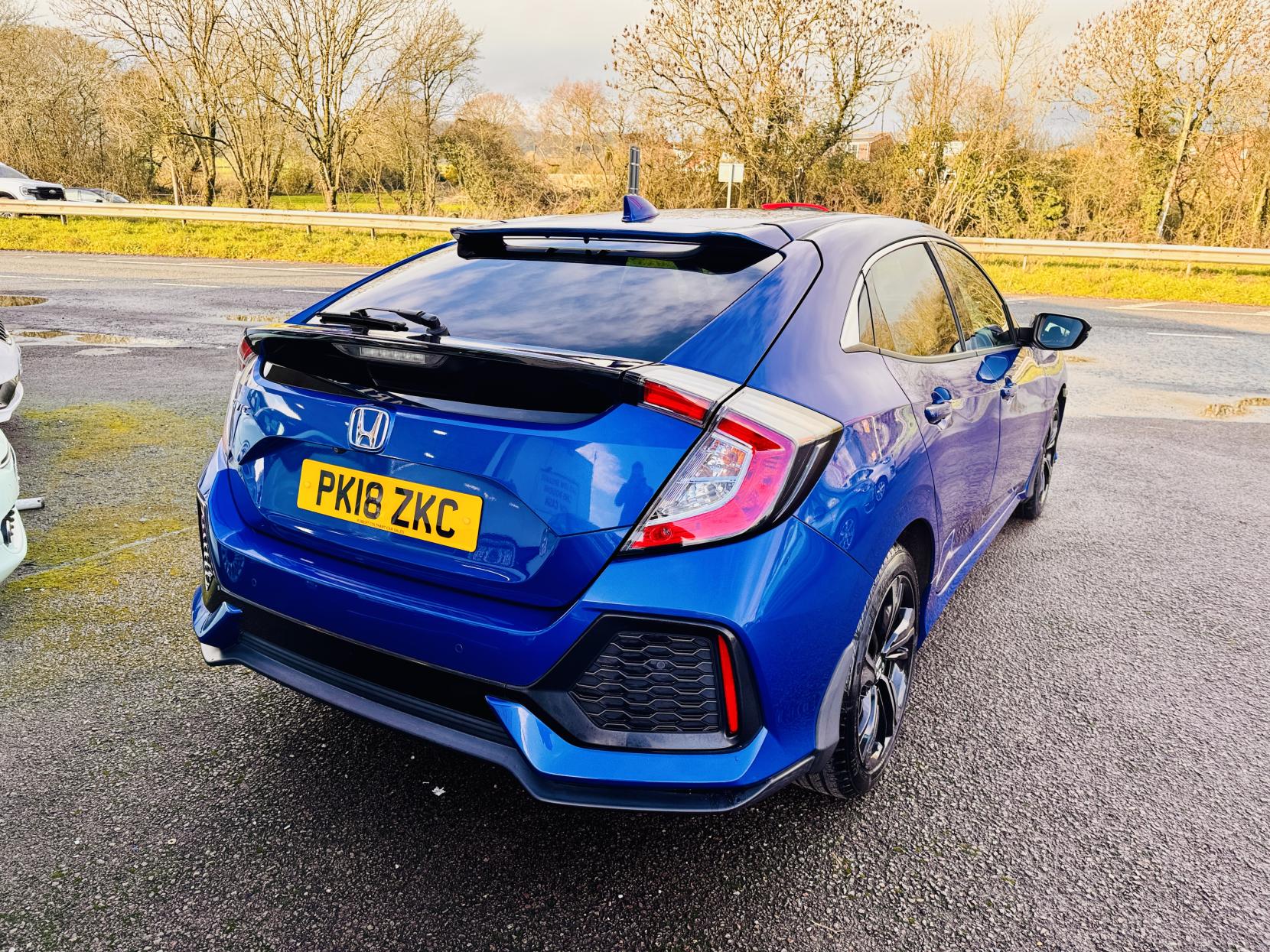 Honda Civic 1.6 i-DTEC SR Hatchback 5dr Diesel Auto Euro 6 (s/s) (120 ps)