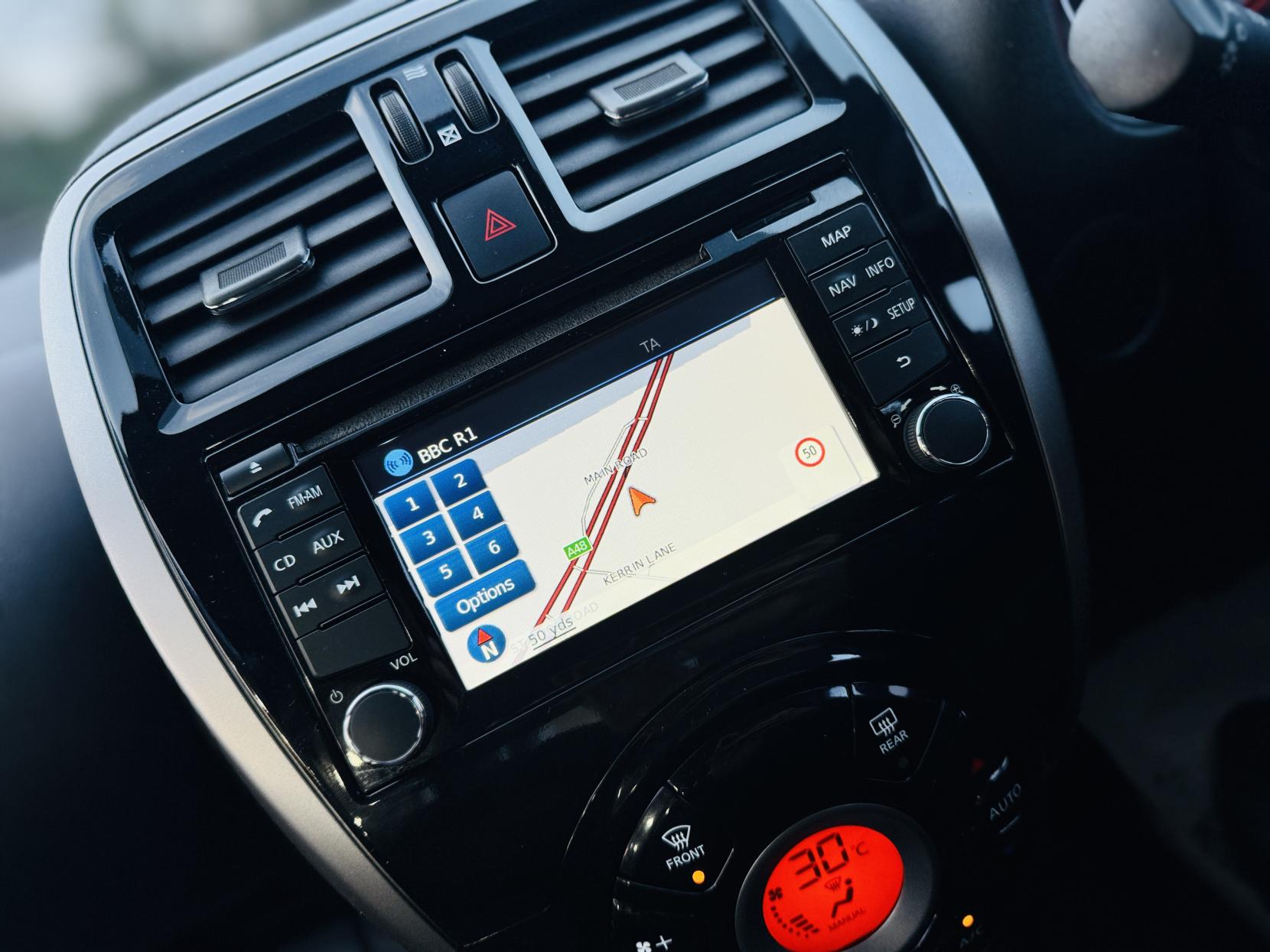 Nissan Micra 1.2 Acenta Hatchback 5dr Petrol CVT Euro 5 (80 ps)