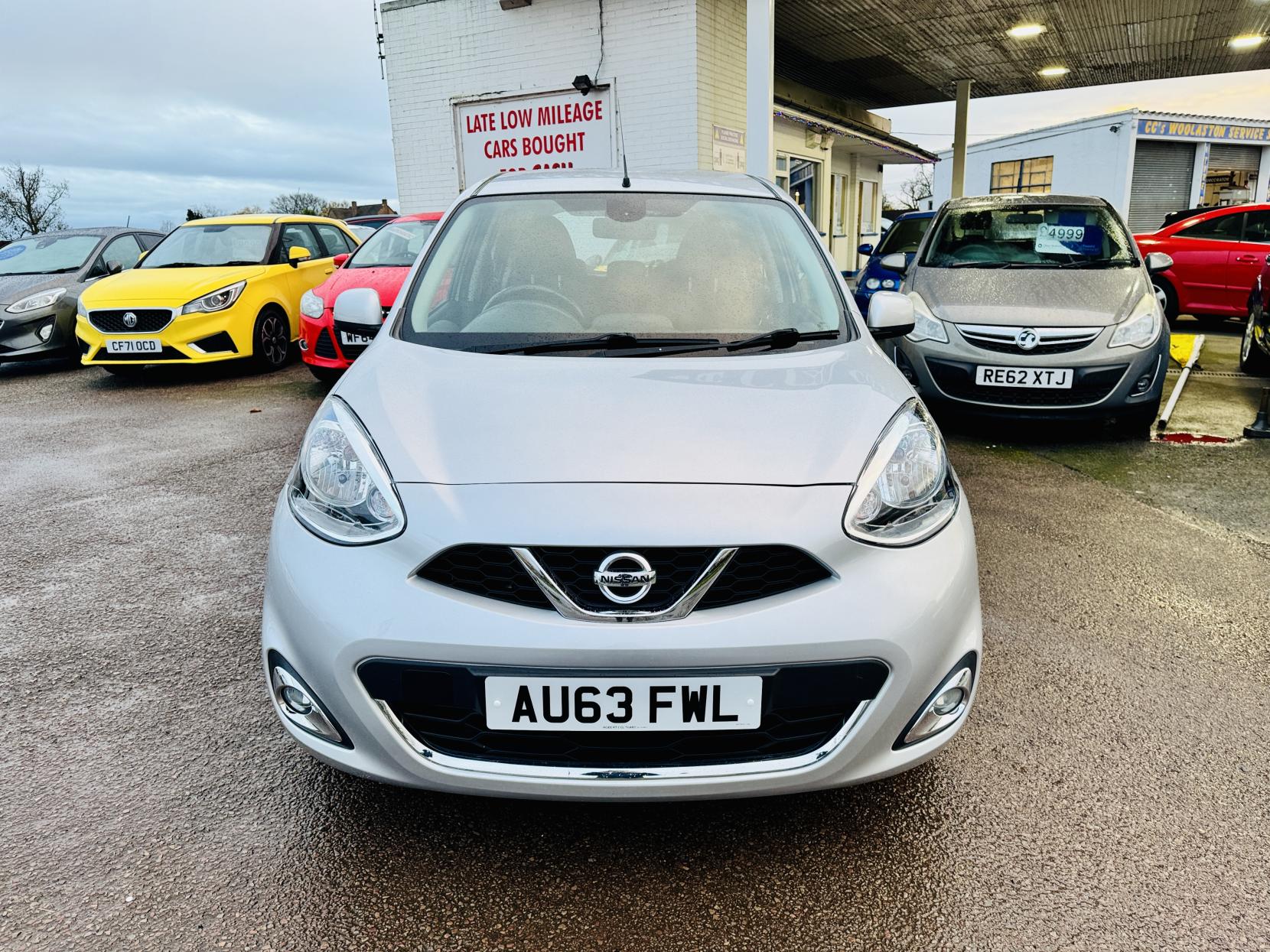 Nissan Micra 1.2 Acenta Hatchback 5dr Petrol CVT Euro 5 (80 ps)