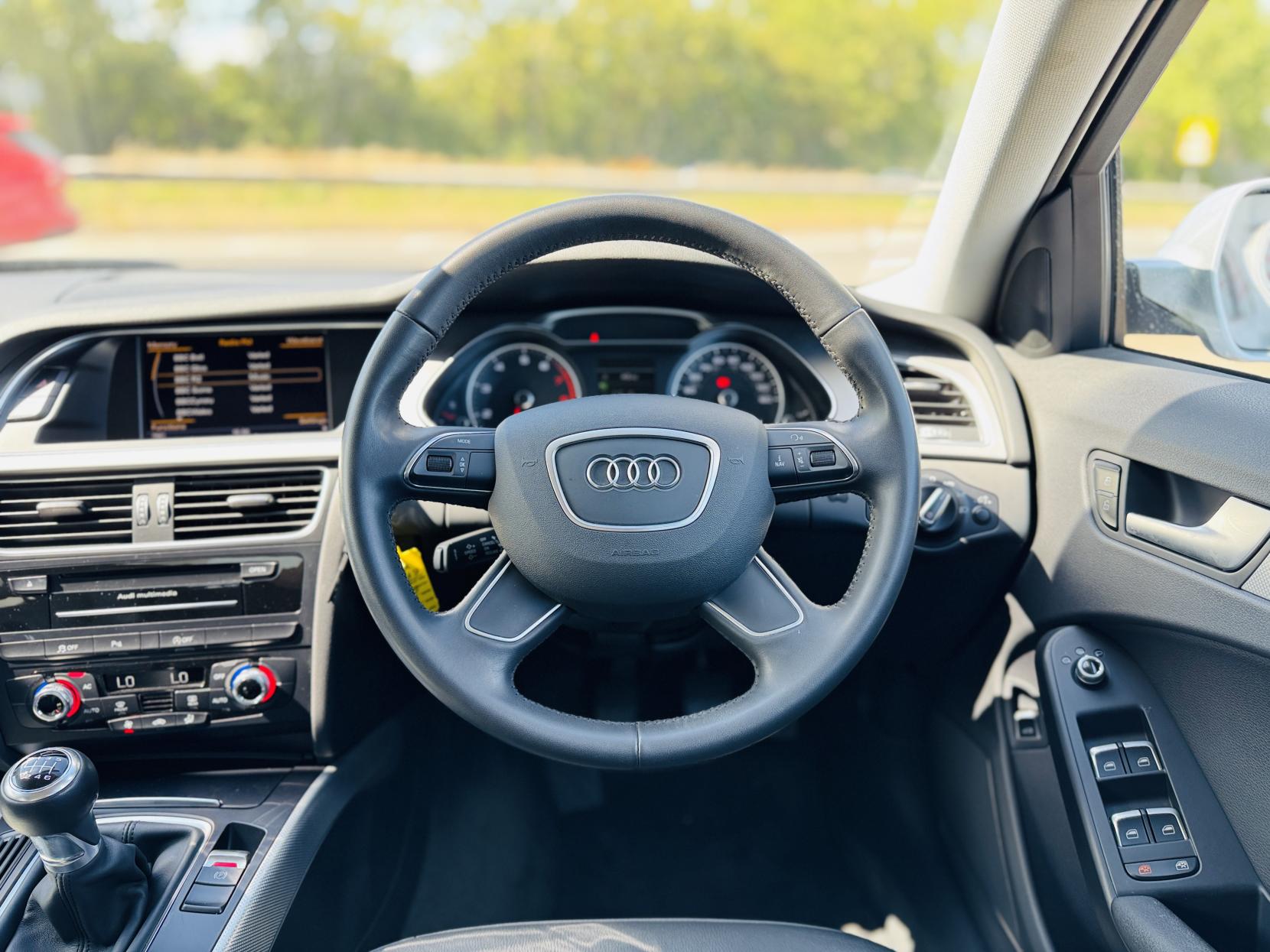 Audi A4 1.8 TFSI SE Technik Saloon 4dr Petrol Manual Euro 5 (s/s) (120 ps)