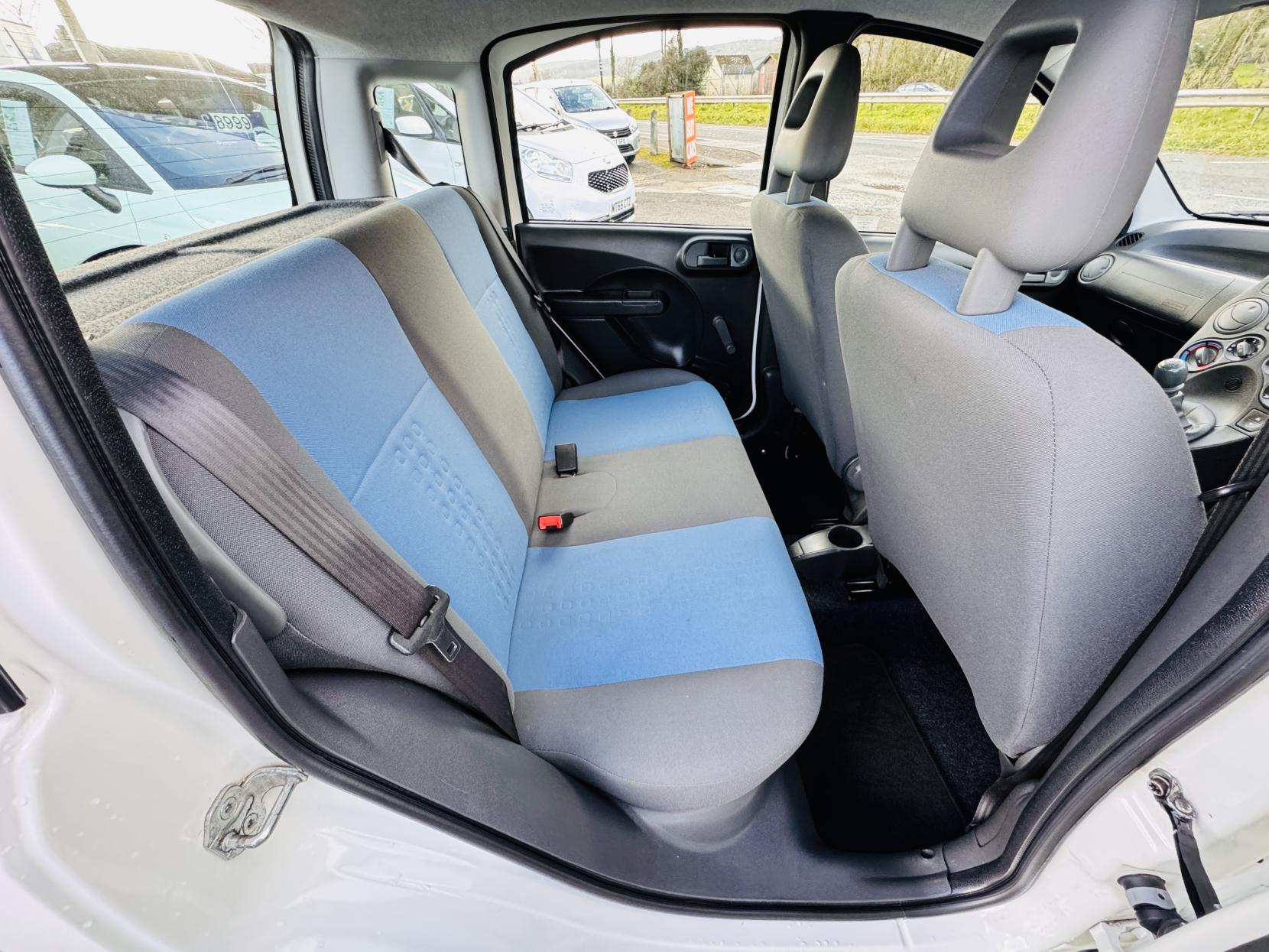 Fiat Panda 1.2 MyLife Hatchback 5dr Petrol Manual (113 g/km, 60 bhp)