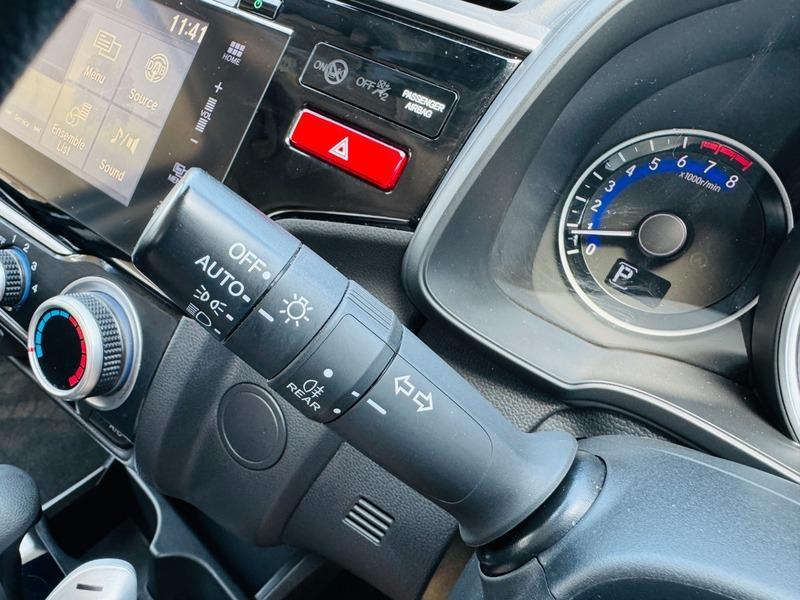Honda Jazz I-VTEC SE
