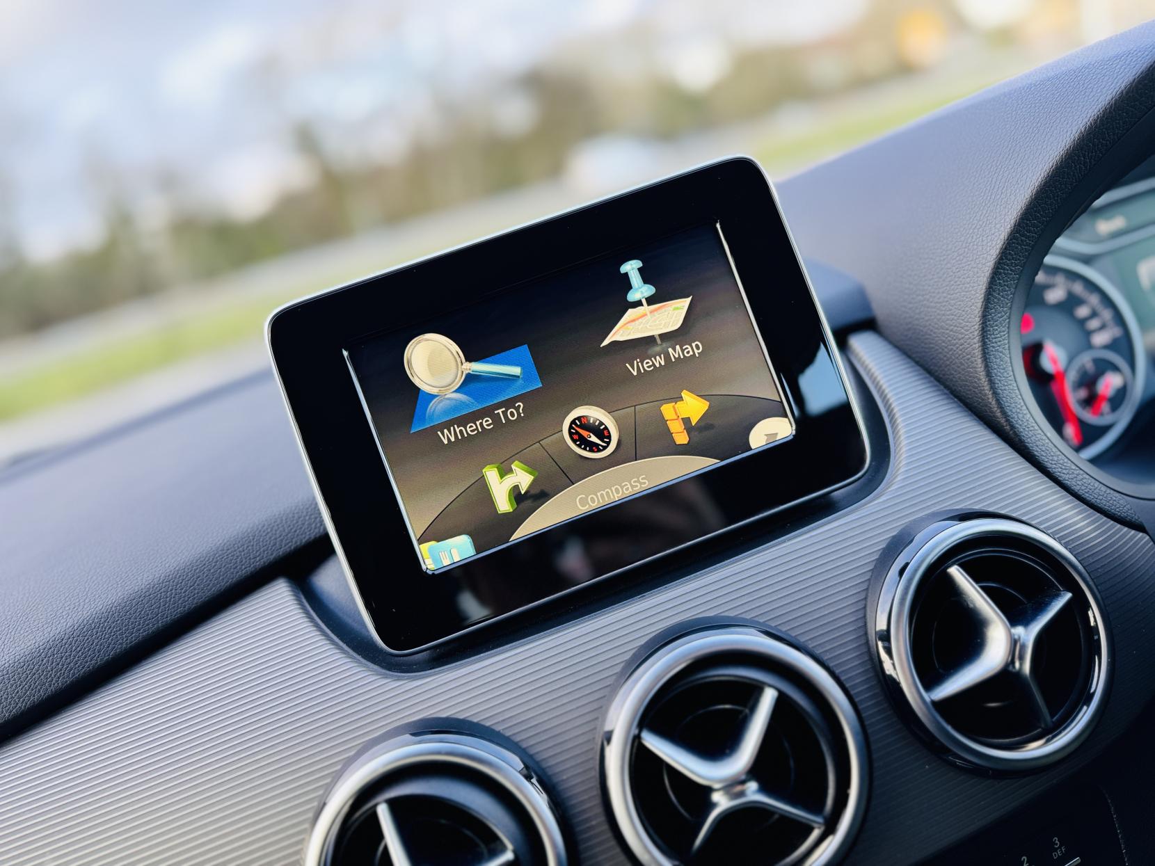 Mercedes-Benz B Class 1.6 B180 SE (Executive) MPV 5dr Petrol 7G-DCT Euro 6 (s/s) (122 ps)