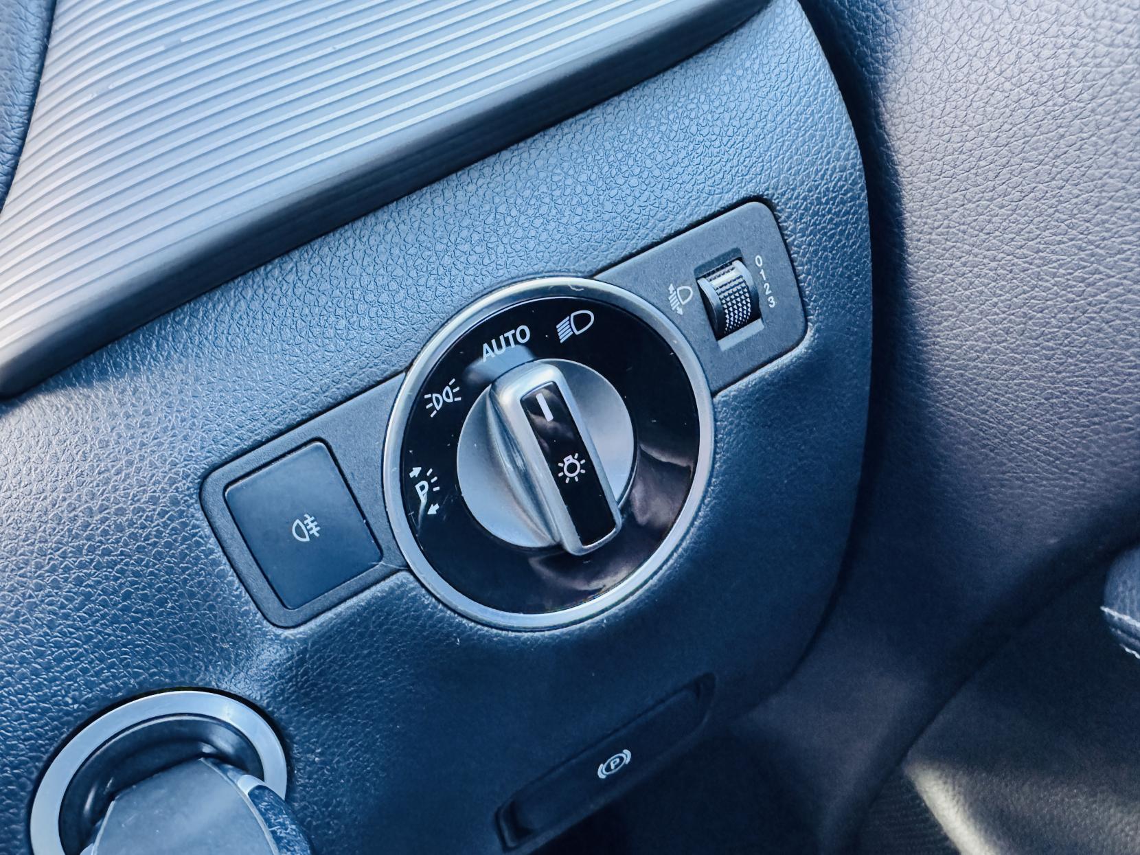 Mercedes-Benz B Class 1.6 B180 SE (Executive) MPV 5dr Petrol 7G-DCT Euro 6 (s/s) (122 ps)