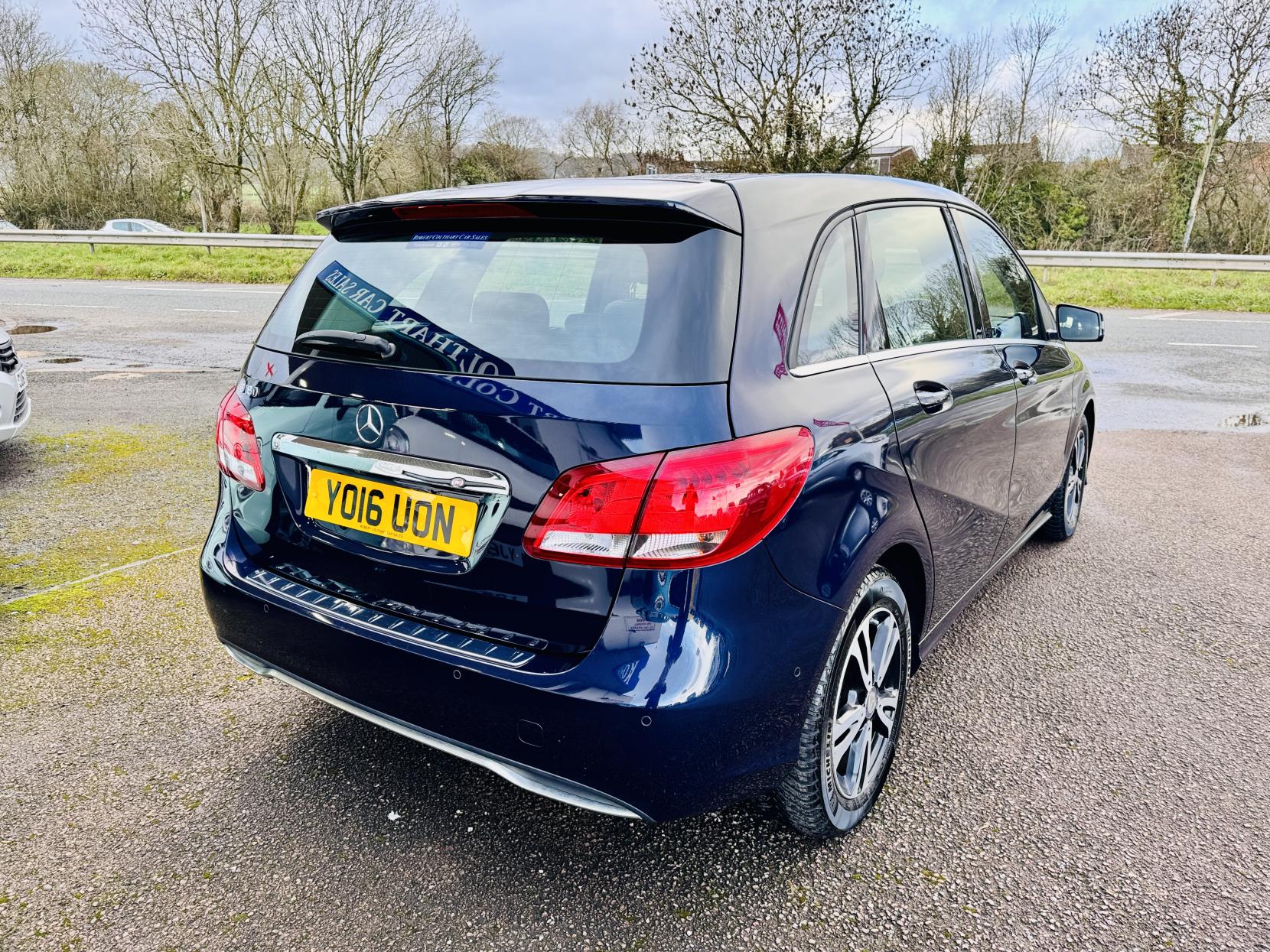 Mercedes-Benz B Class 1.6 B180 SE (Executive) MPV 5dr Petrol 7G-DCT Euro 6 (s/s) (122 ps)