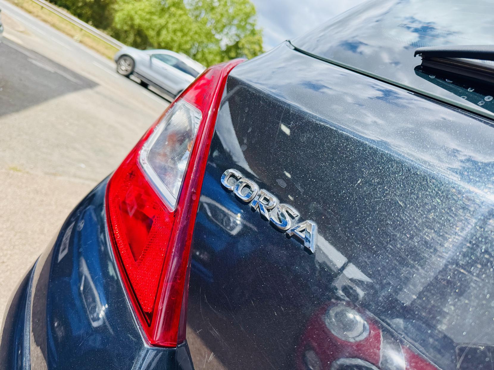 Vauxhall Corsa 1.2 16V SE Hatchback 5dr Petrol Manual Euro 5 (85 ps)