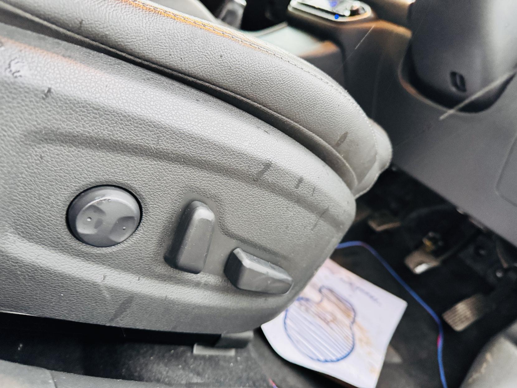 Hyundai i30 1.4 T-GDi Blue Drive Premium Hatchback 5dr Petrol Manual Euro 6 (s/s) (140 ps)