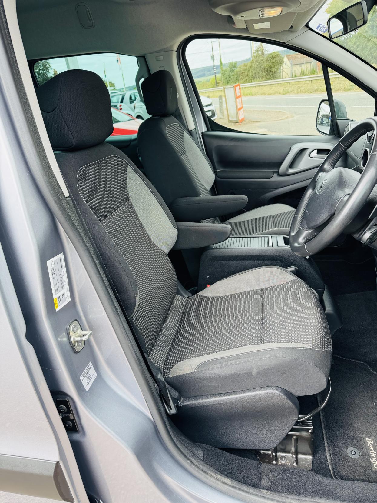Peugeot Partner Tepee 1.6 BlueHDi Outdoor MPV 5dr Diesel ETG Euro 6 (s/s) (100 ps)