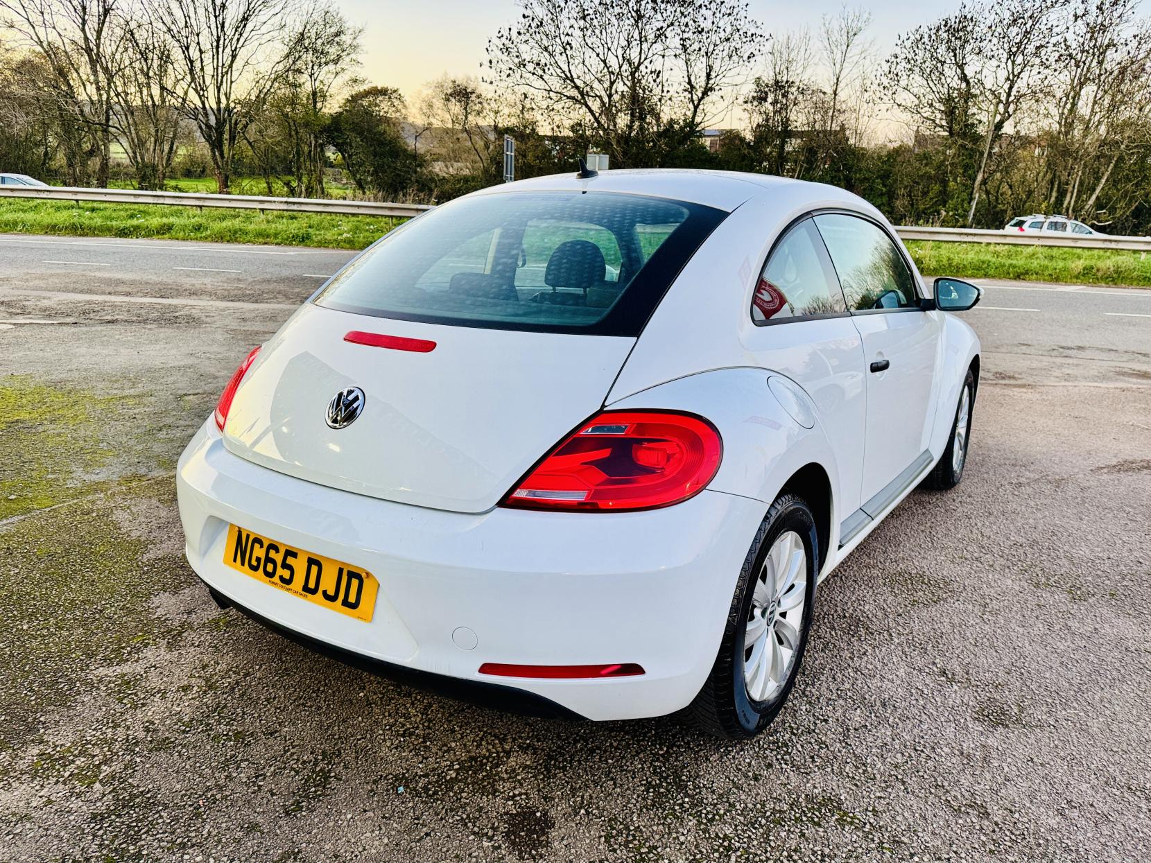Volkswagen Beetle 1.2 TSI BlueMotion Tech Hatchback 3dr Petrol Manual Euro 6 (s/s) (105 ps)