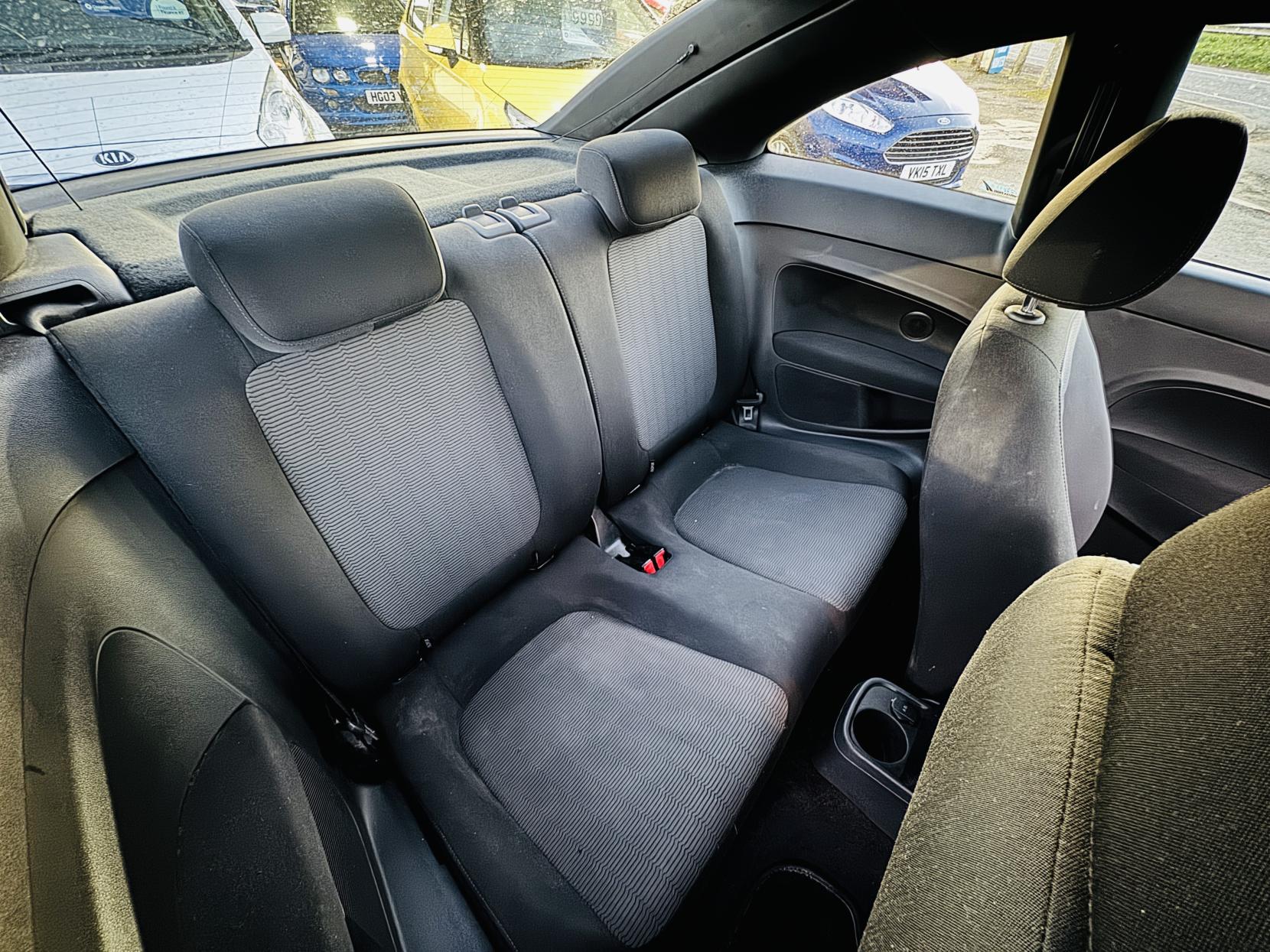 Volkswagen Beetle 1.2 TSI BlueMotion Tech Hatchback 3dr Petrol Manual Euro 6 (s/s) (105 ps)