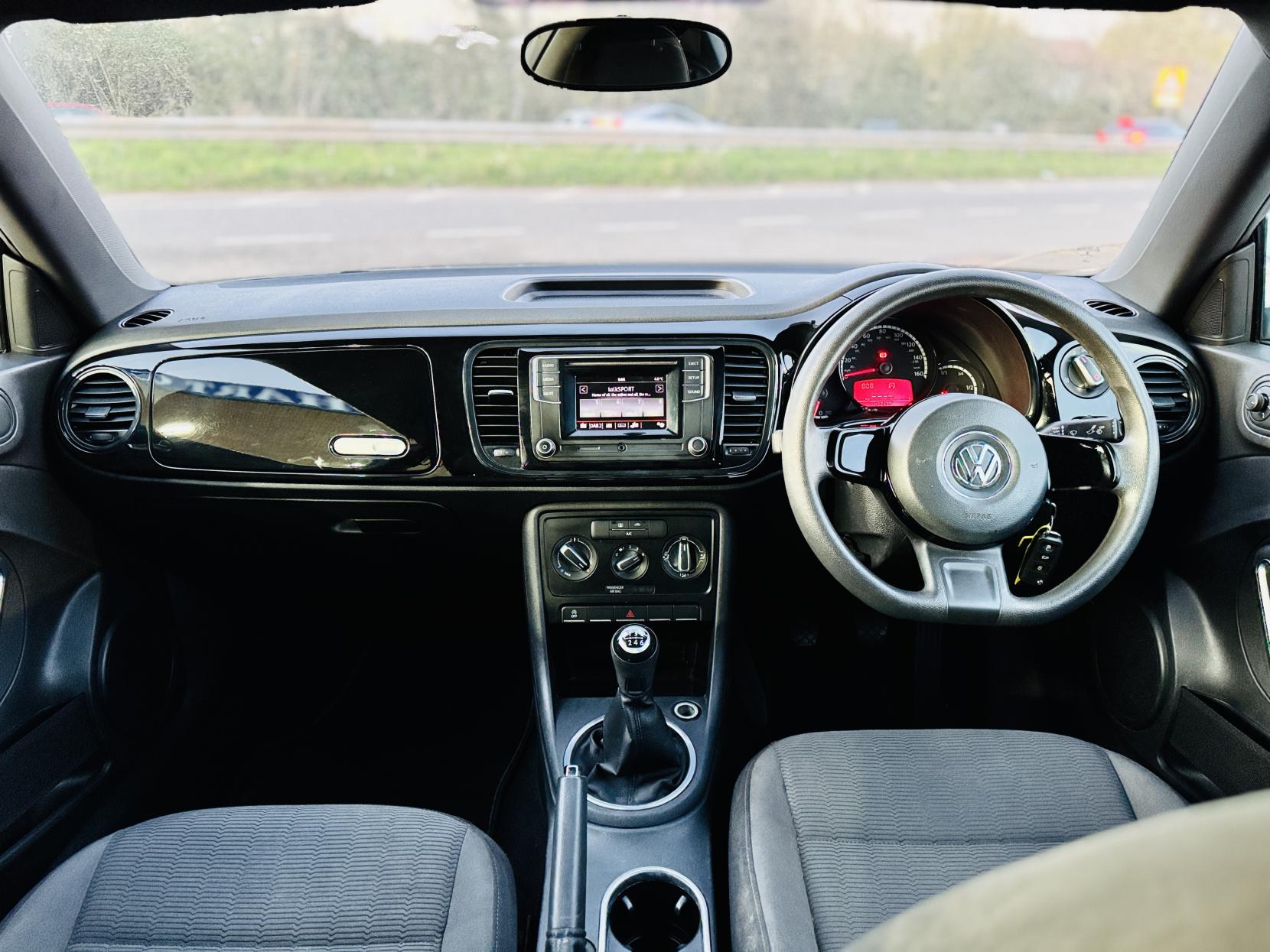 Volkswagen Beetle 1.2 TSI BlueMotion Tech Hatchback 3dr Petrol Manual Euro 6 (s/s) (105 ps)