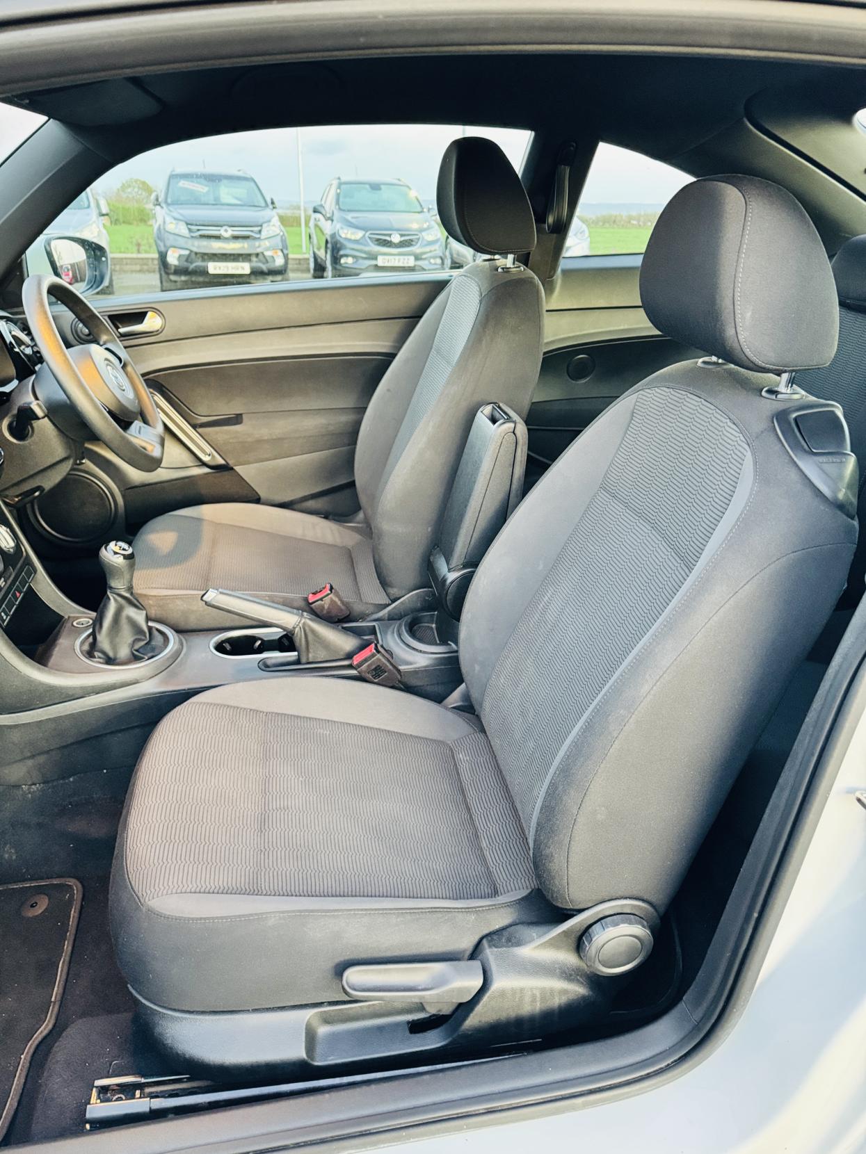 Volkswagen Beetle 1.2 TSI BlueMotion Tech Hatchback 3dr Petrol Manual Euro 6 (s/s) (105 ps)