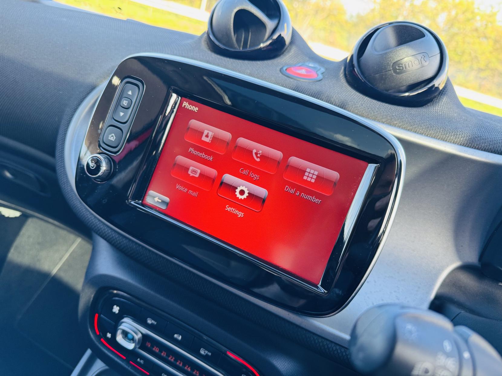 Smart forfour 0.9T Prime (Premium Plus) Hatchback 5dr Petrol Twinamic Euro 6 (s/s) (90 ps)