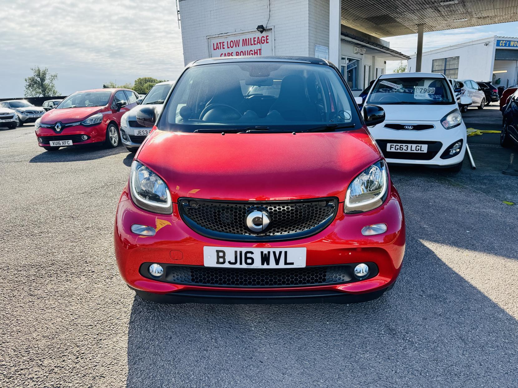 Smart forfour 0.9T Prime (Premium Plus) Hatchback 5dr Petrol Twinamic Euro 6 (s/s) (90 ps)