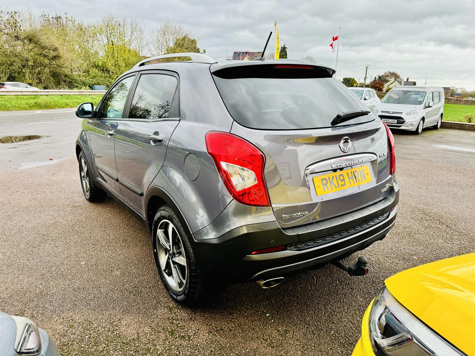 SsangYong Korando 2.2D ELX SUV 5dr Diesel Auto 4WD Euro 6 (178 ps)